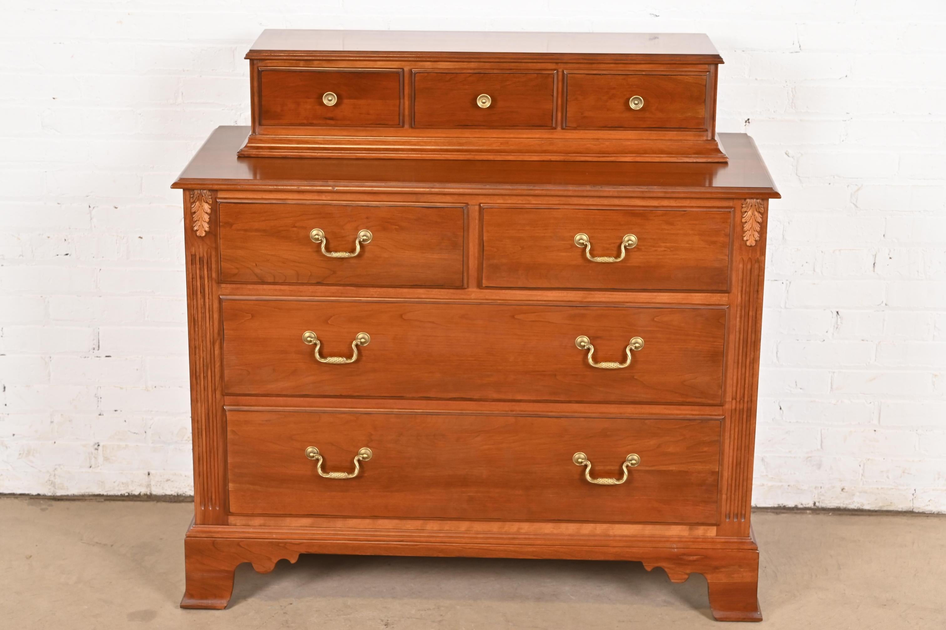 American Georgian Solid Cherry Wood Dresser or Chest of Drawers For Sale