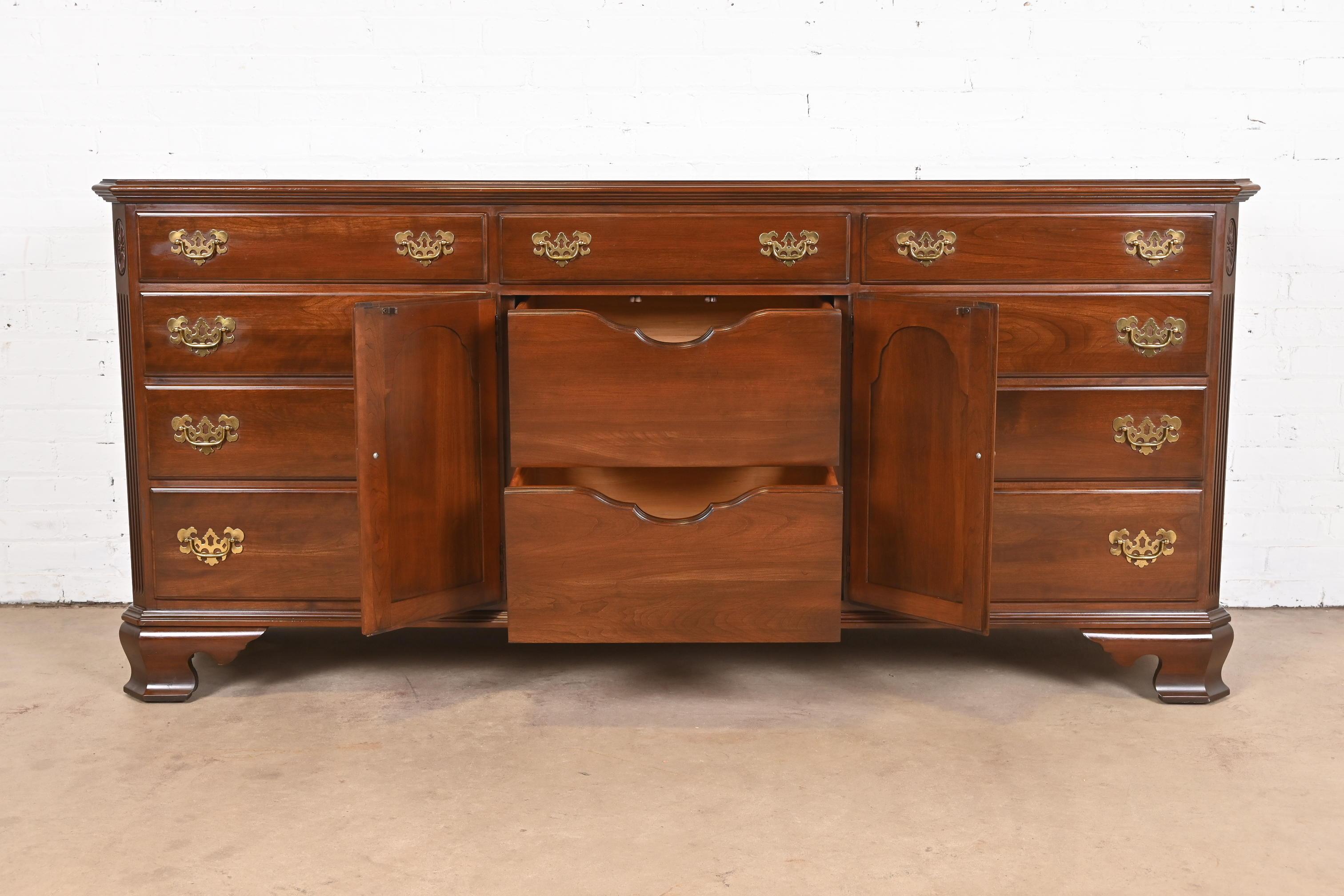 Georgian Solid Cherry Wood Dresser or Credenza For Sale 2