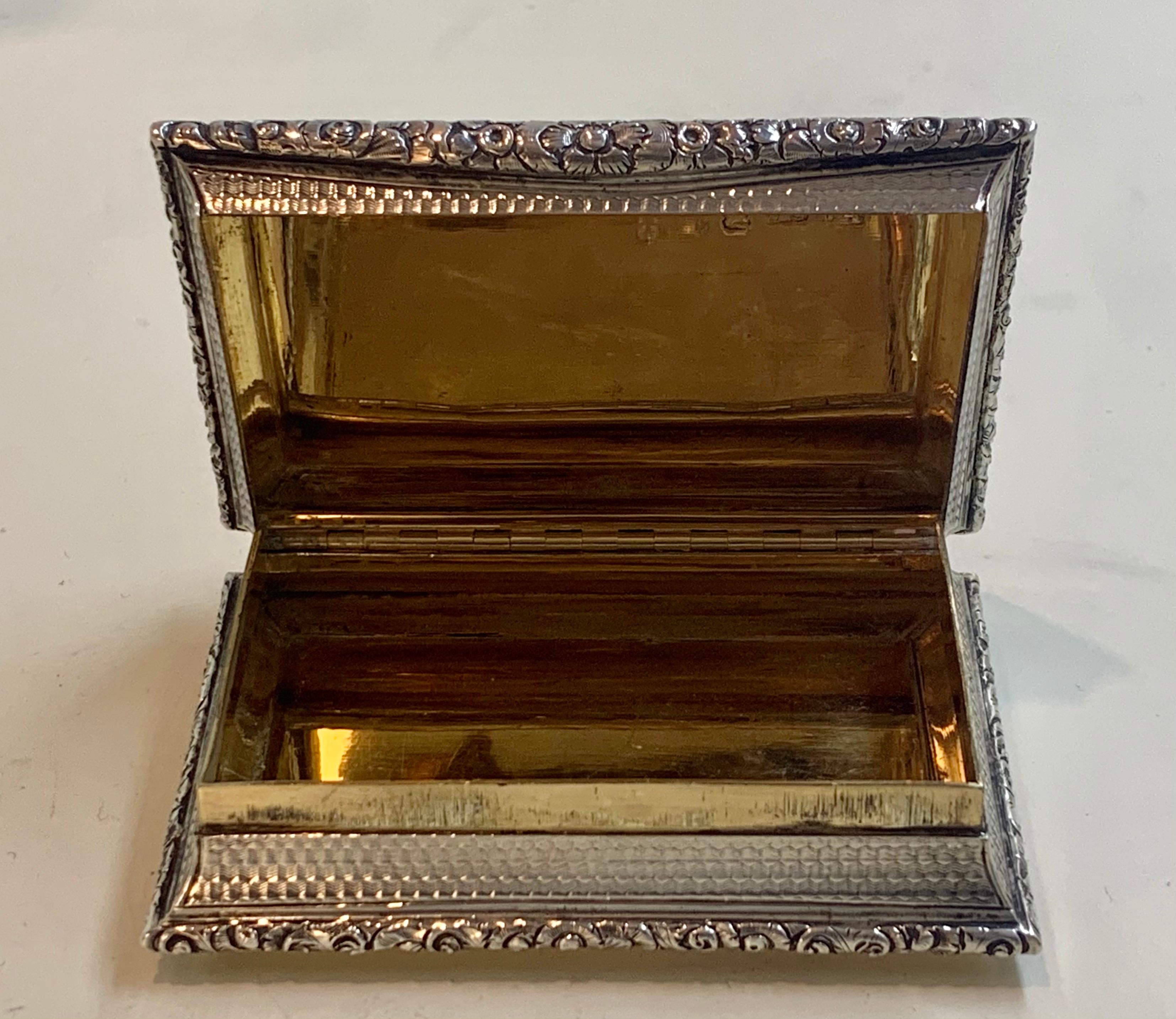 Mid-19th Century Georgian Solid Sterling Silver Table Snuff Box HM, 1836 For Sale