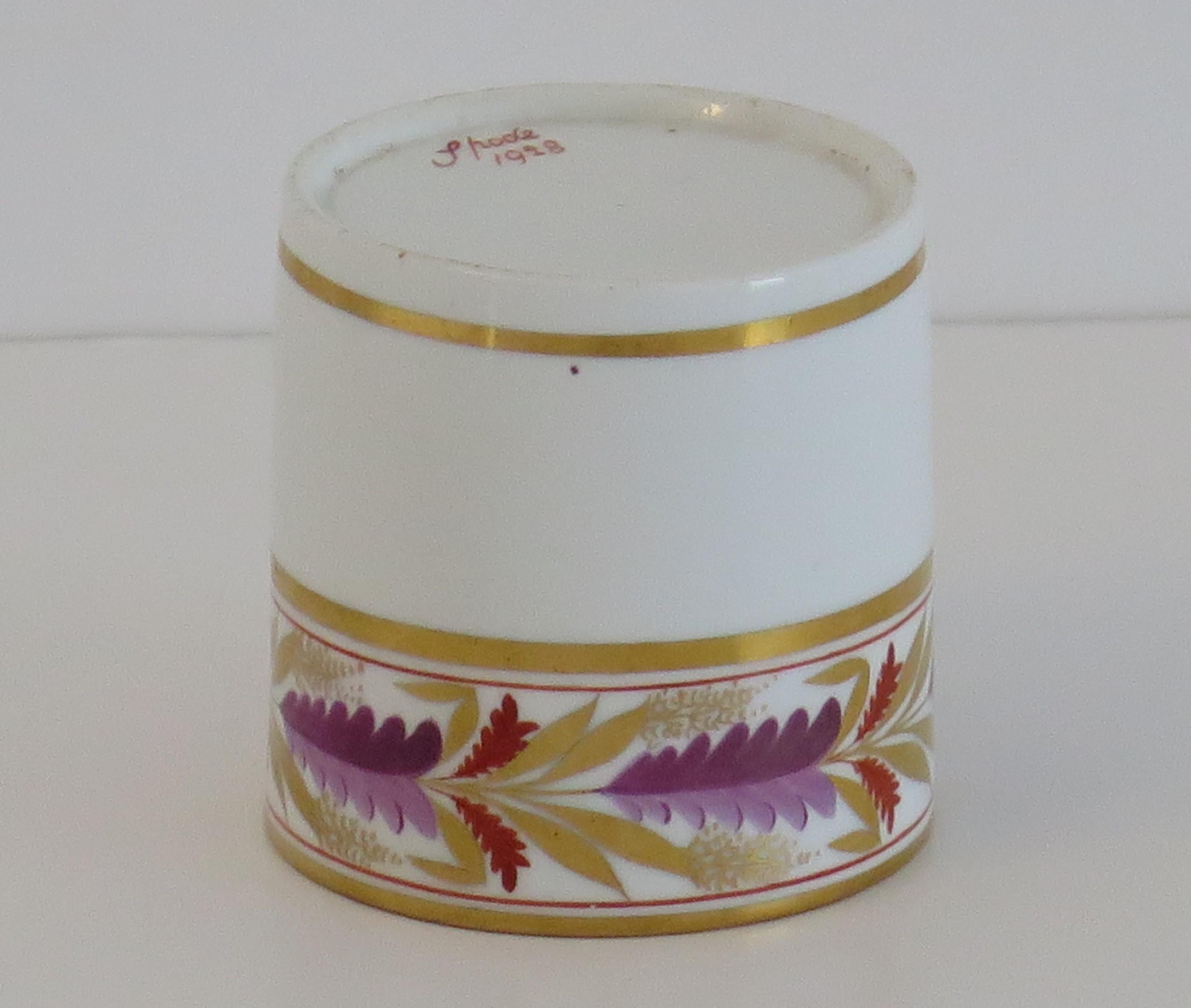 Boîte à café géorgienne en porcelaine de Spode, modèle 1928, vers 1810 en vente 1