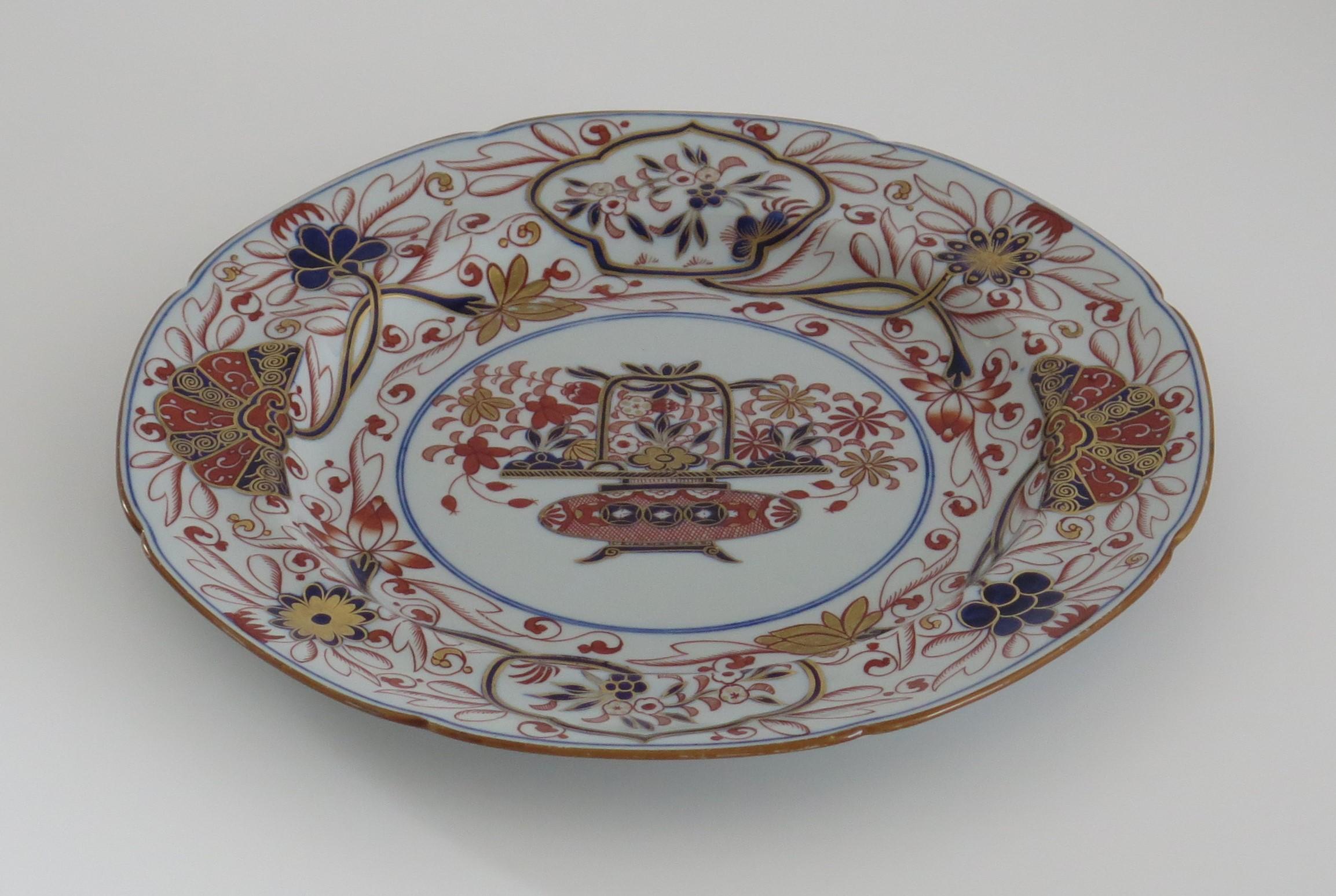 Georgian Spode Dinner Plate a Ironstone Chinoiserie Pattern No.2283, circa 1820 For Sale 2