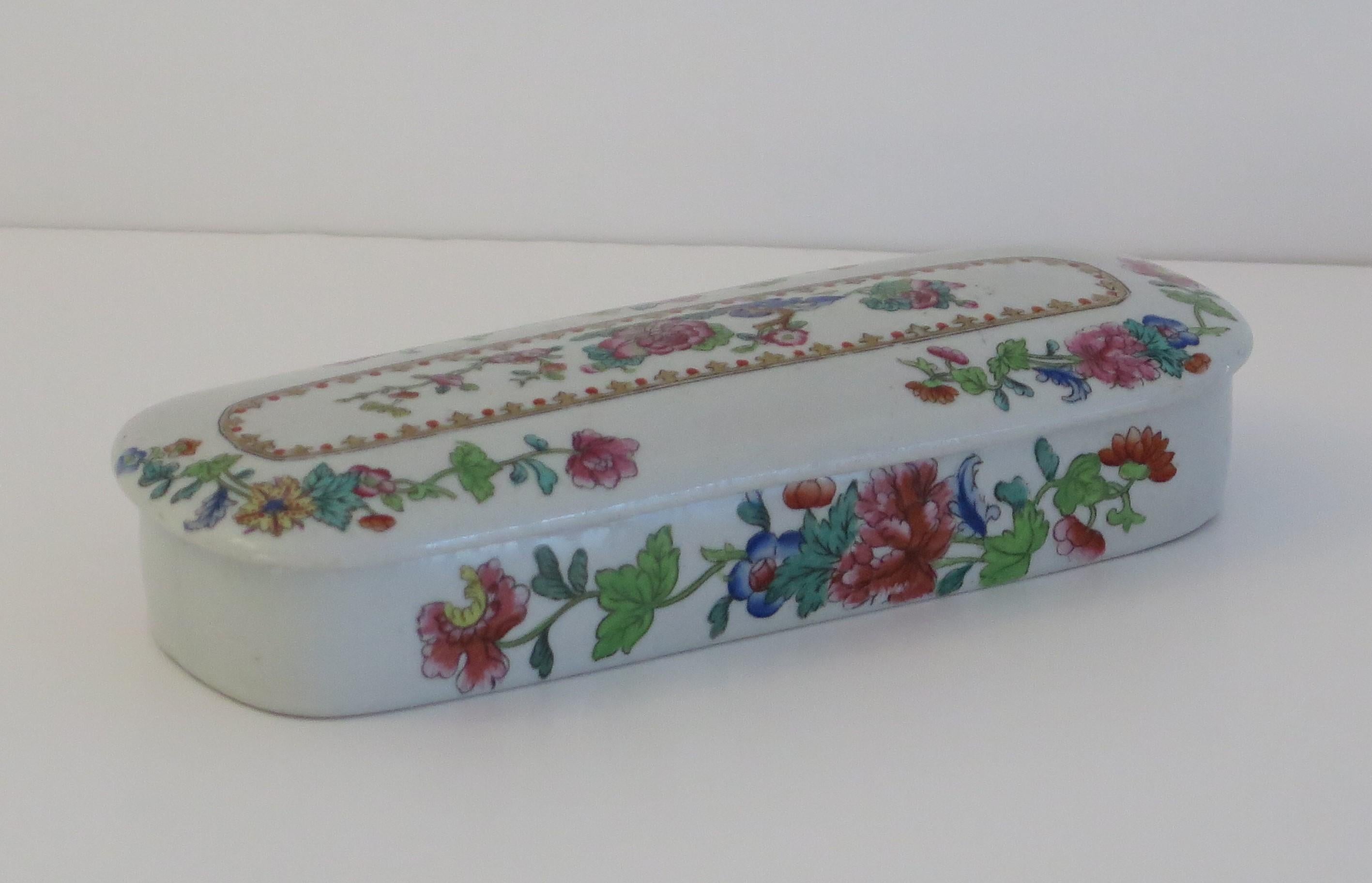 Hand-Painted Georgian Spode Pen Tray 0r Lidded Box Ironstone Willis Pattern 2147, circa 1810 For Sale