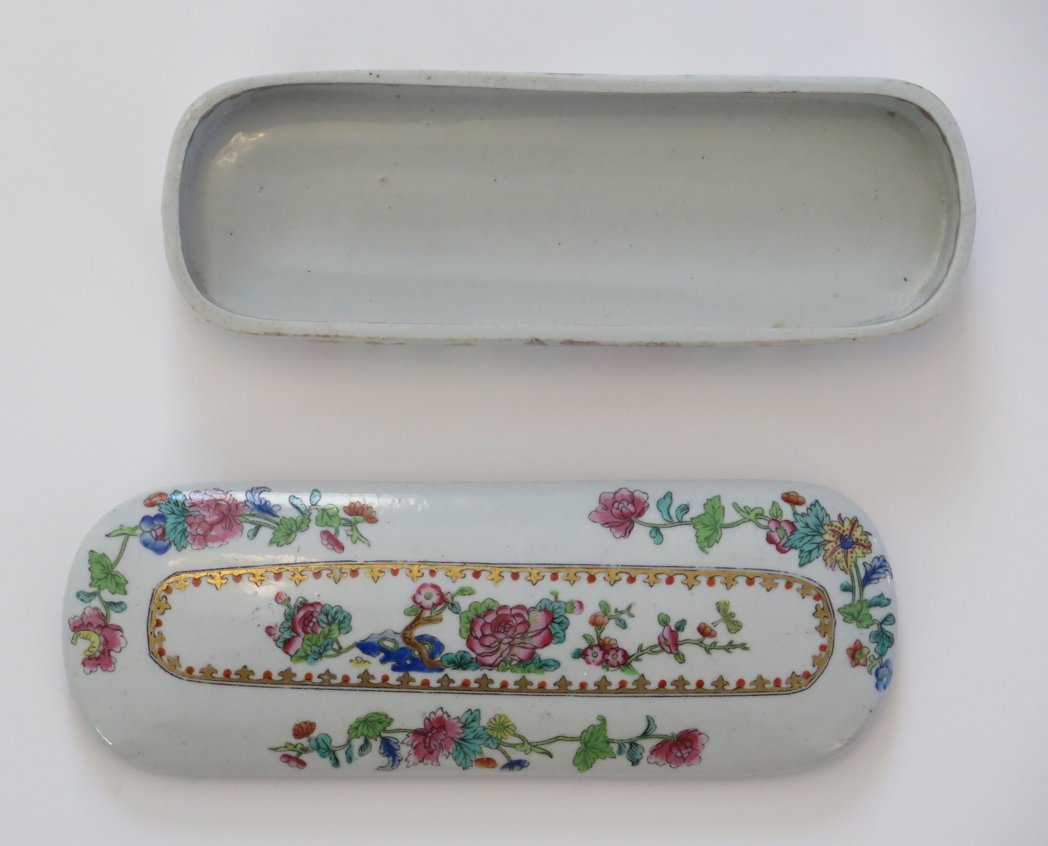 Georgian Spode Pen Tray 0r Lidded Box Ironstone Willis Pattern 2147, circa 1810 In Good Condition For Sale In Lincoln, Lincolnshire