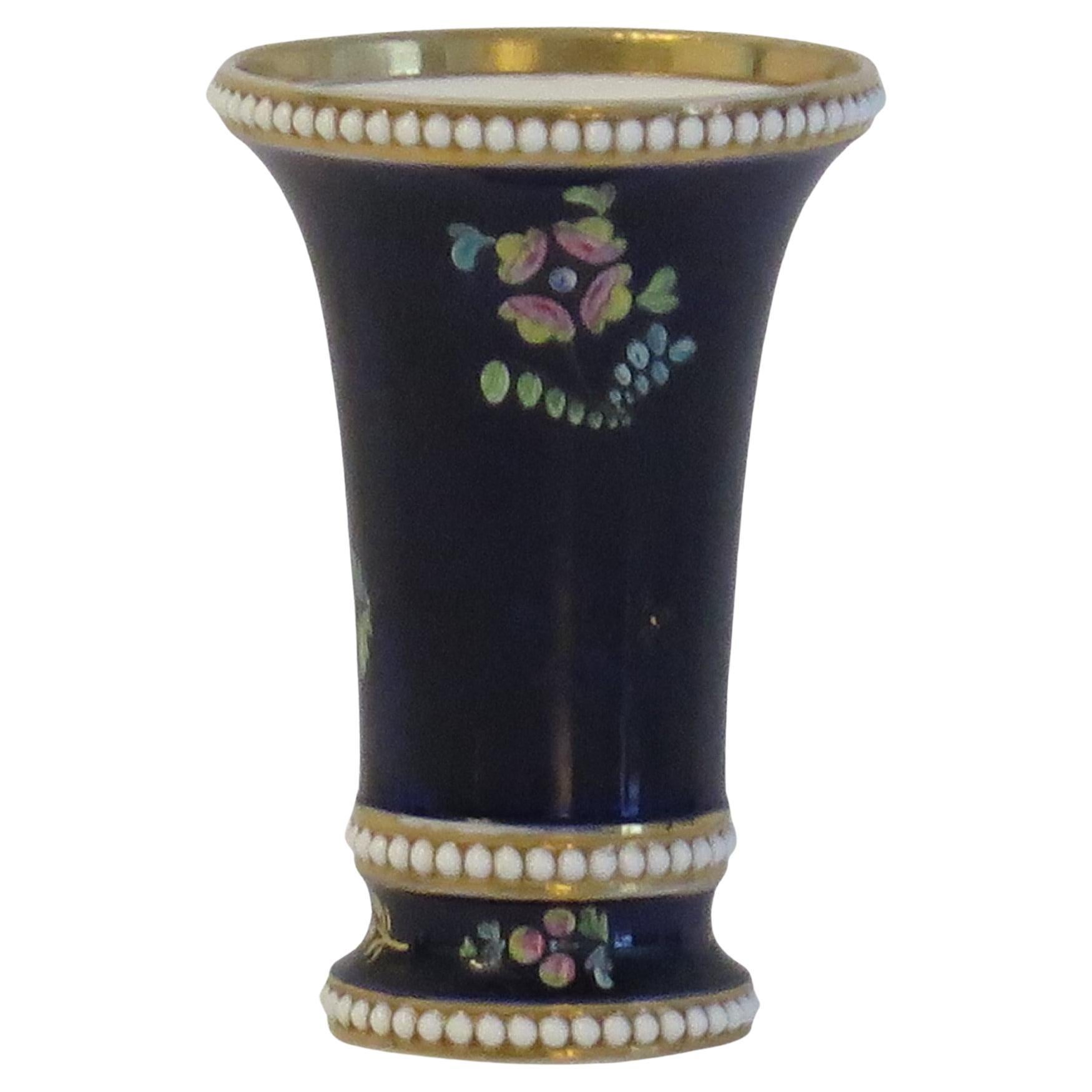 Georgian Spode Porcelain Spill Vase in Mazarine Flowers Ptn 3420, Ca 1810
