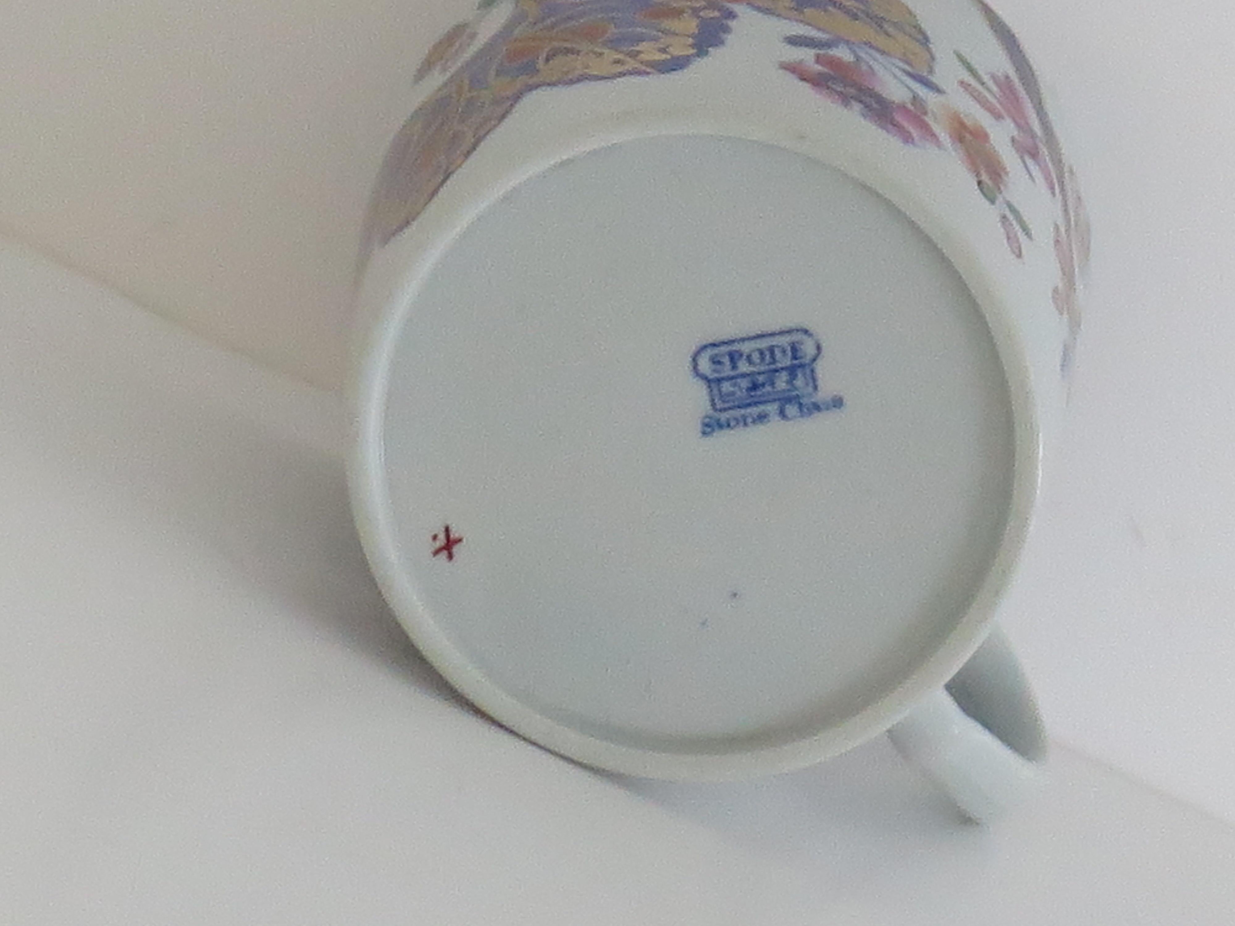 Boîte à café en porcelaine de Chine Spode Stone (A), modèle Tobacco Leaf 2061, circa 1820 en vente 2
