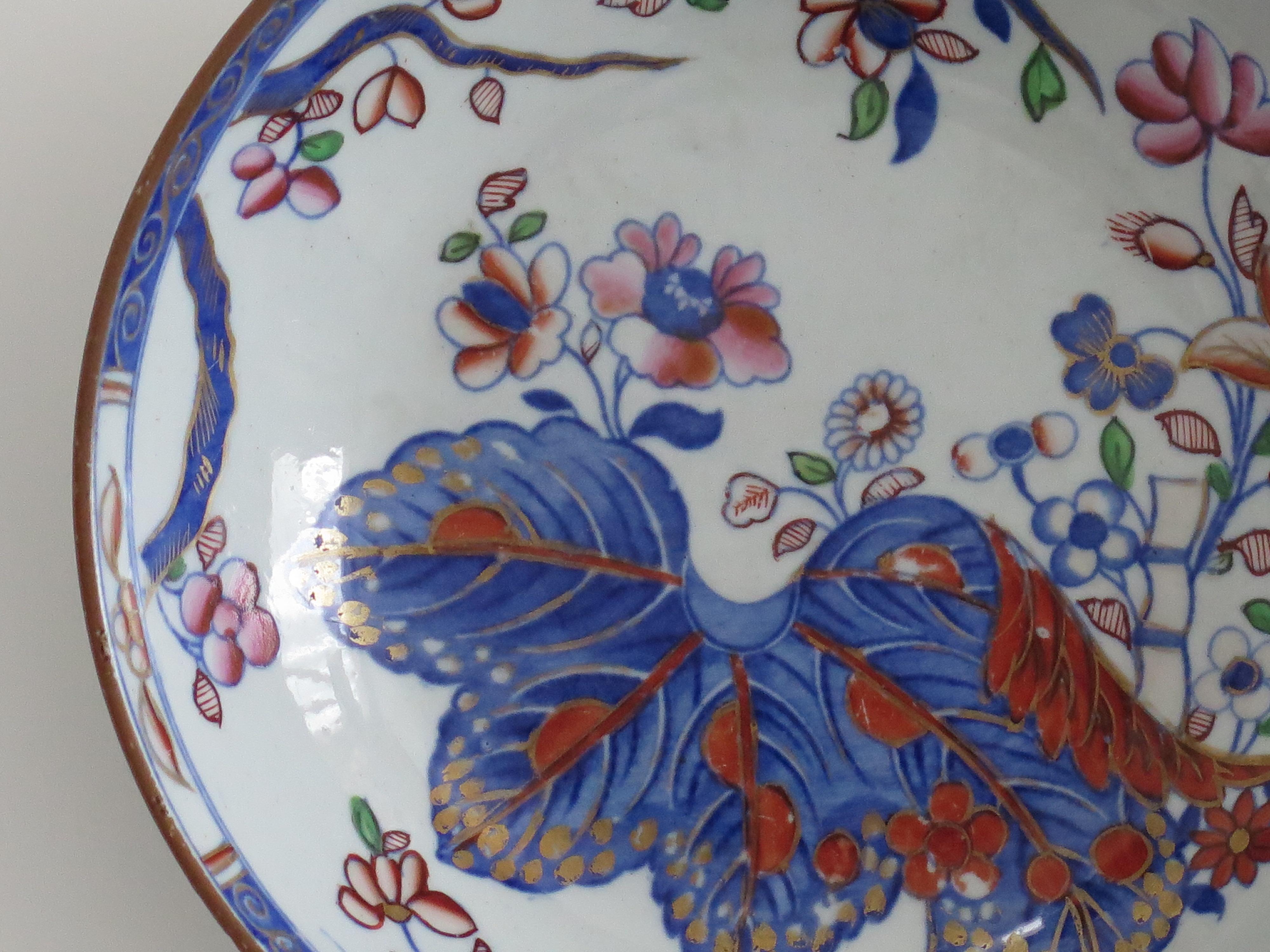 Ironstone Piatto georgiano A. Stone China con motivo a foglie di tabacco n. 2061, CIRCA 1820 in vendita