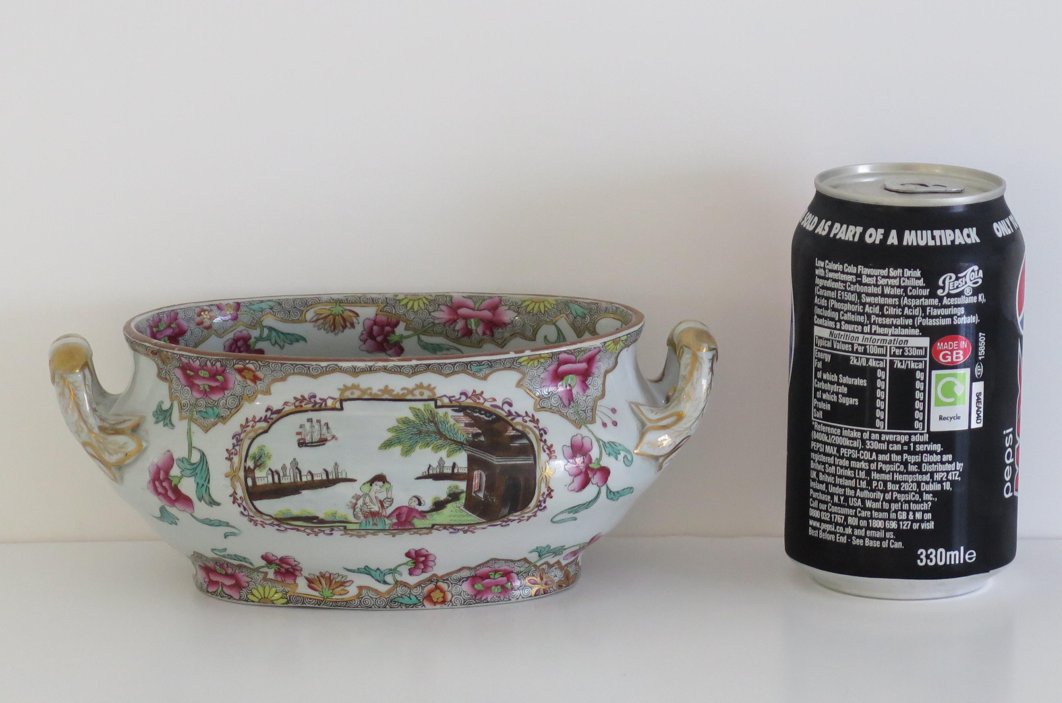 Sopera georgiana Spode de porcelana china con patrón de barco 3067, hacia 1810 en venta 4