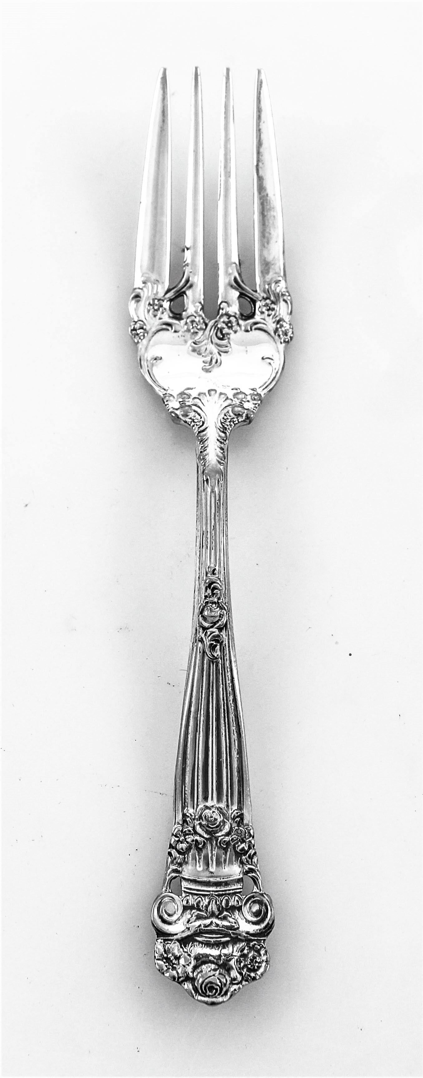 Cubiertos Georgianos de Esterlina / Servicio para 12 '60 Piezas mediados del siglo XX en venta