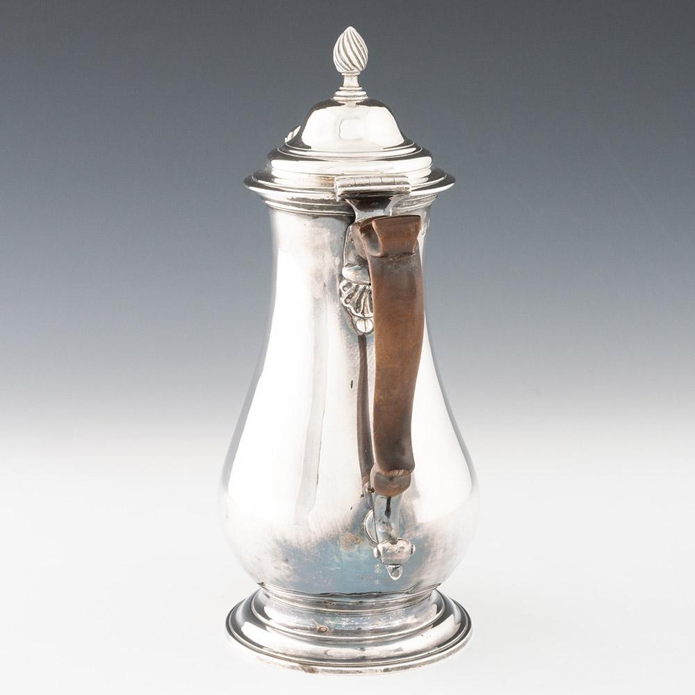 Mid-18th Century Georgian Sterling Silver Coffee Pot London 1769 For Sale