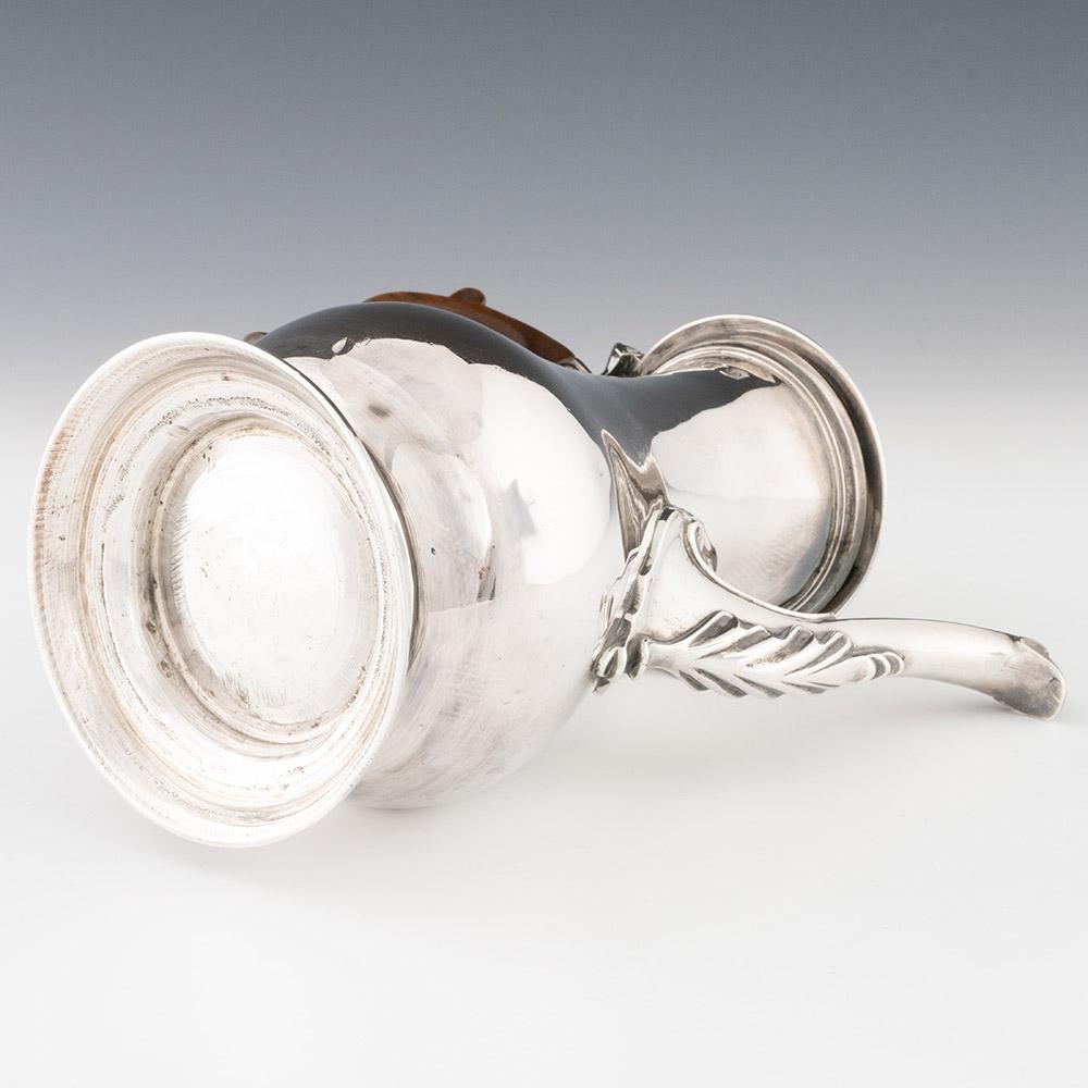 Georgian Sterling Silver Coffee Pot London 1769 For Sale 2