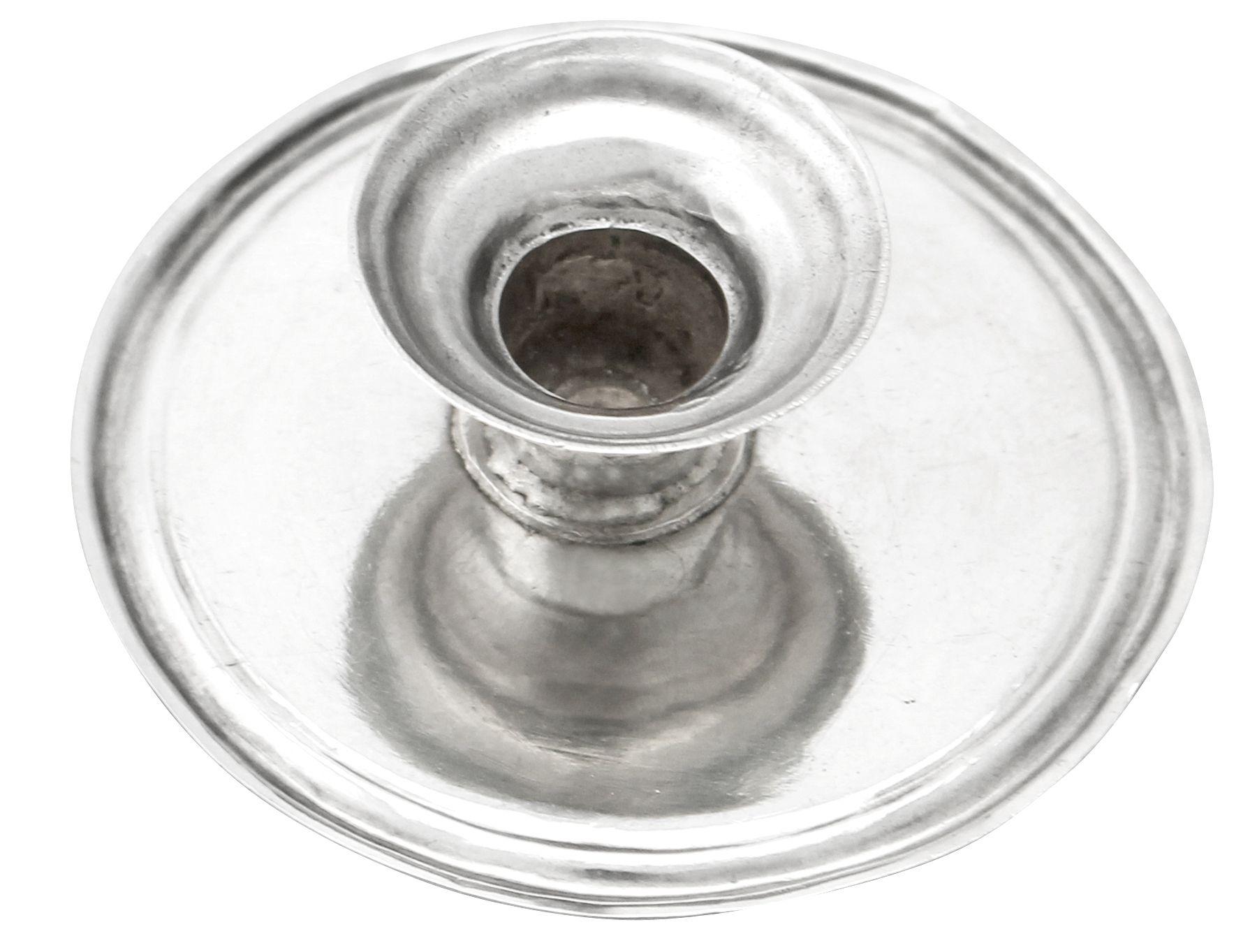Georgian Sterling Silver Miniature Tazza In Excellent Condition In Jesmond, Newcastle Upon Tyne