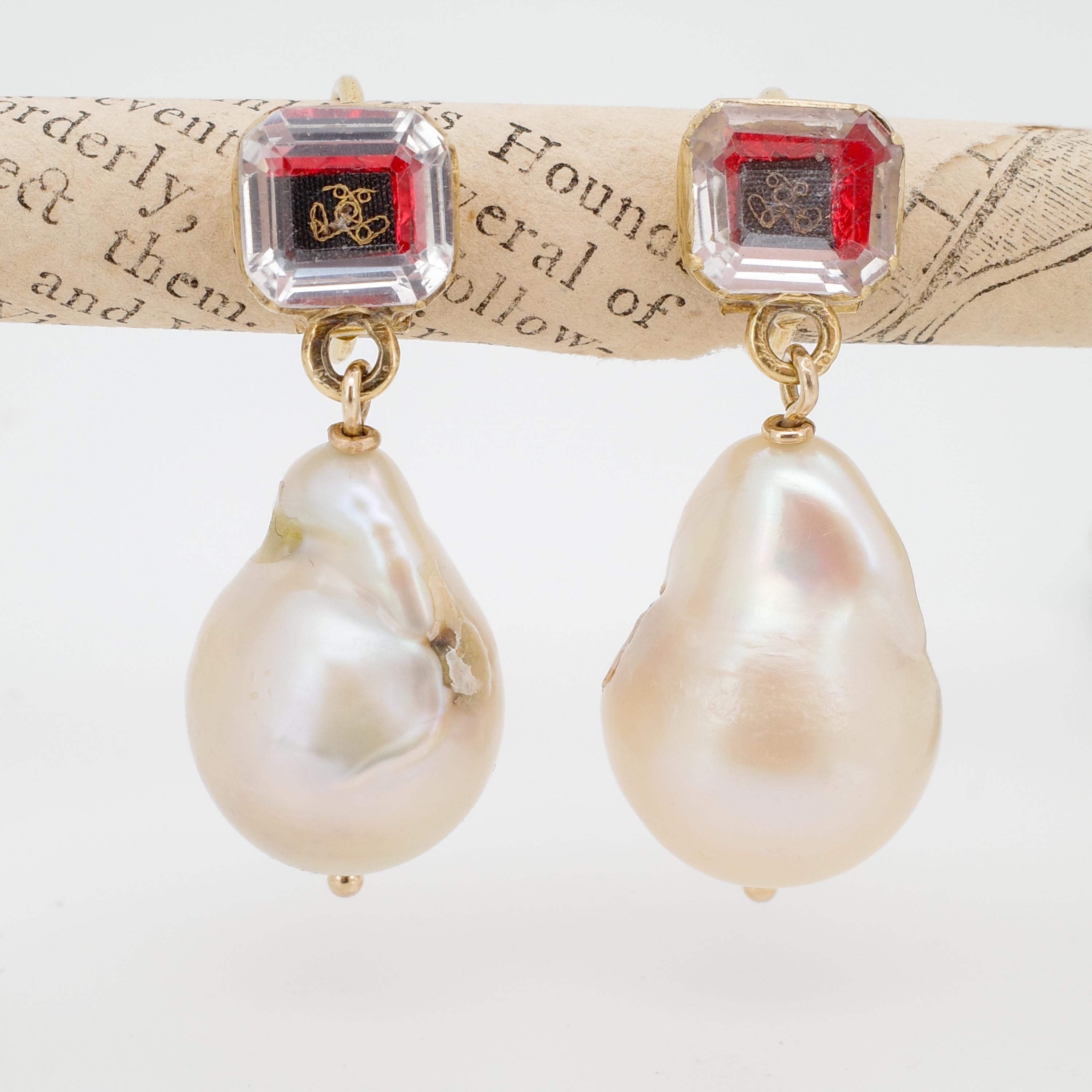 Georgian Stuart Crystal Earrings with Large Natural Saltwater Baroque Pearls in vendita 4