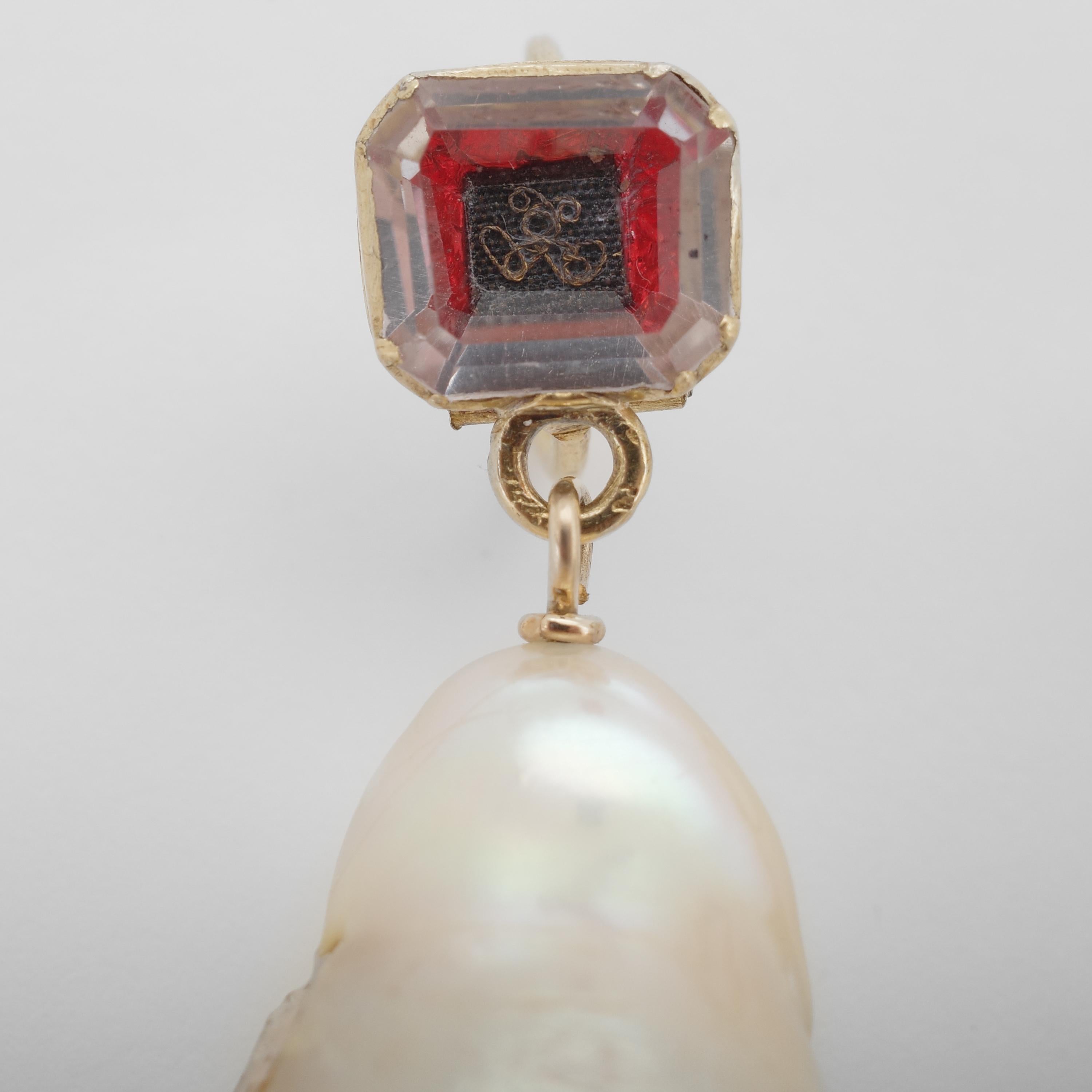 Perlina Georgian Stuart Crystal Earrings with Large Natural Saltwater Baroque Pearls in vendita