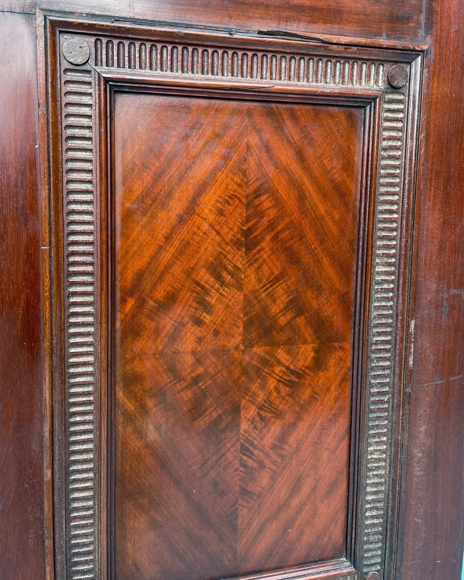 Georgian Style 6-panel Mahogany Internal Door In Fair Condition For Sale In Wormelow, Herefordshire