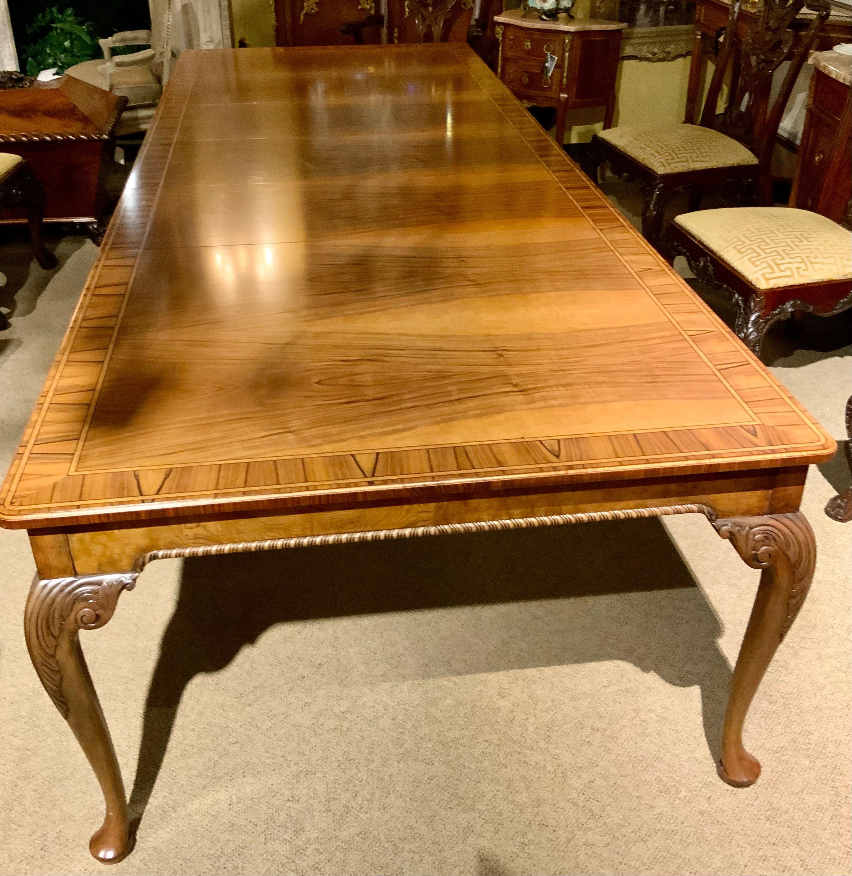 Georgian-Style Banded Walnut Dining Table For Sale 6