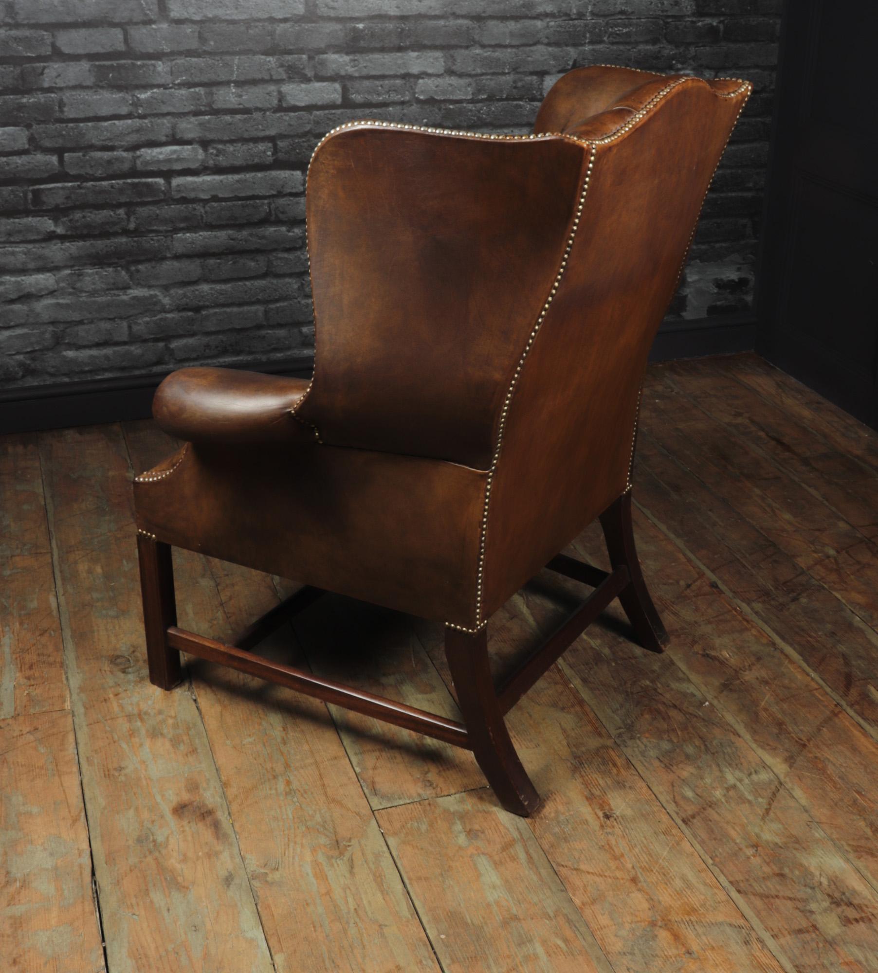 Georgian Style Brown Buttoned Leather Wing Chair 6