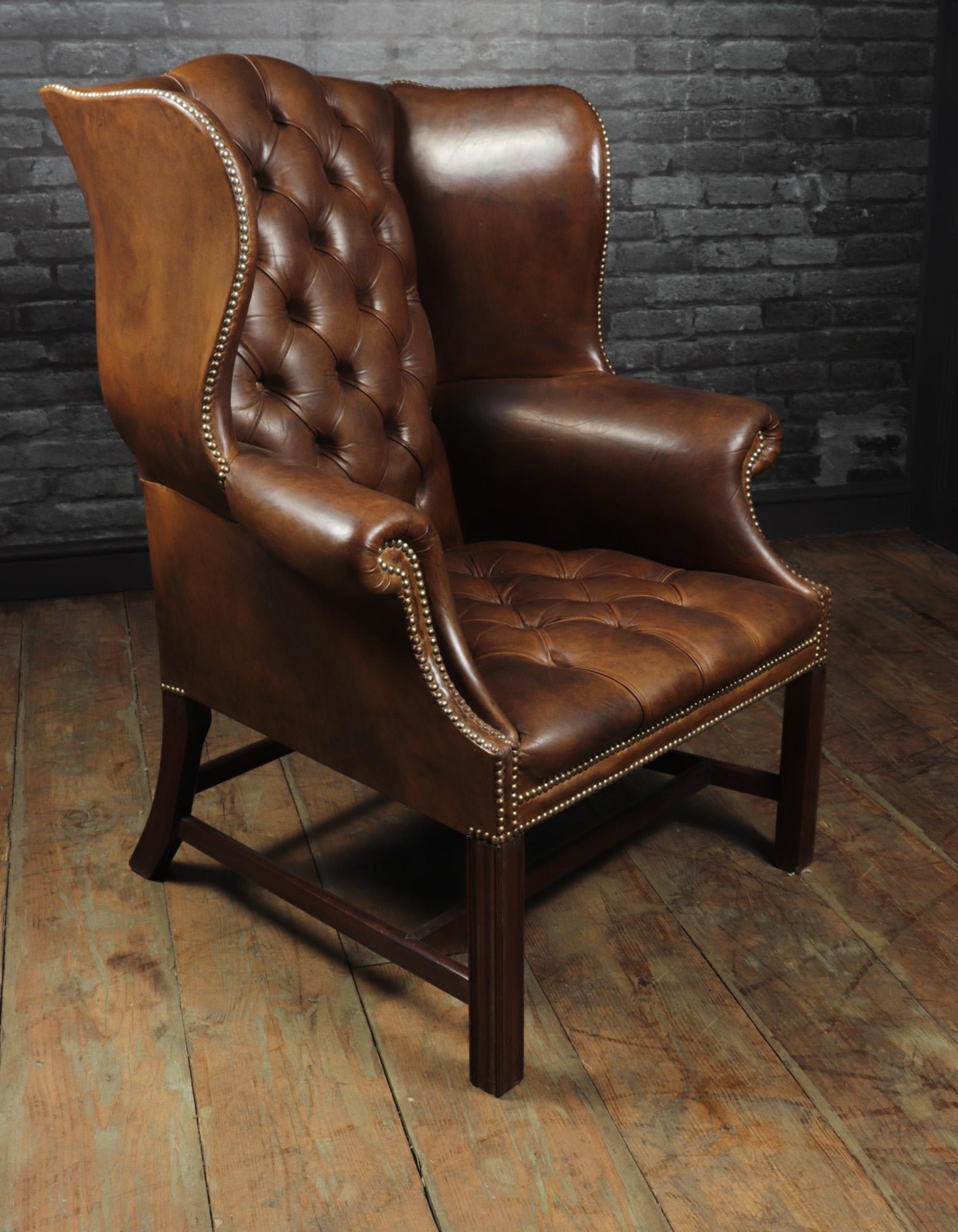 Georgian Style Brown Buttoned Leather Wing Chair 3