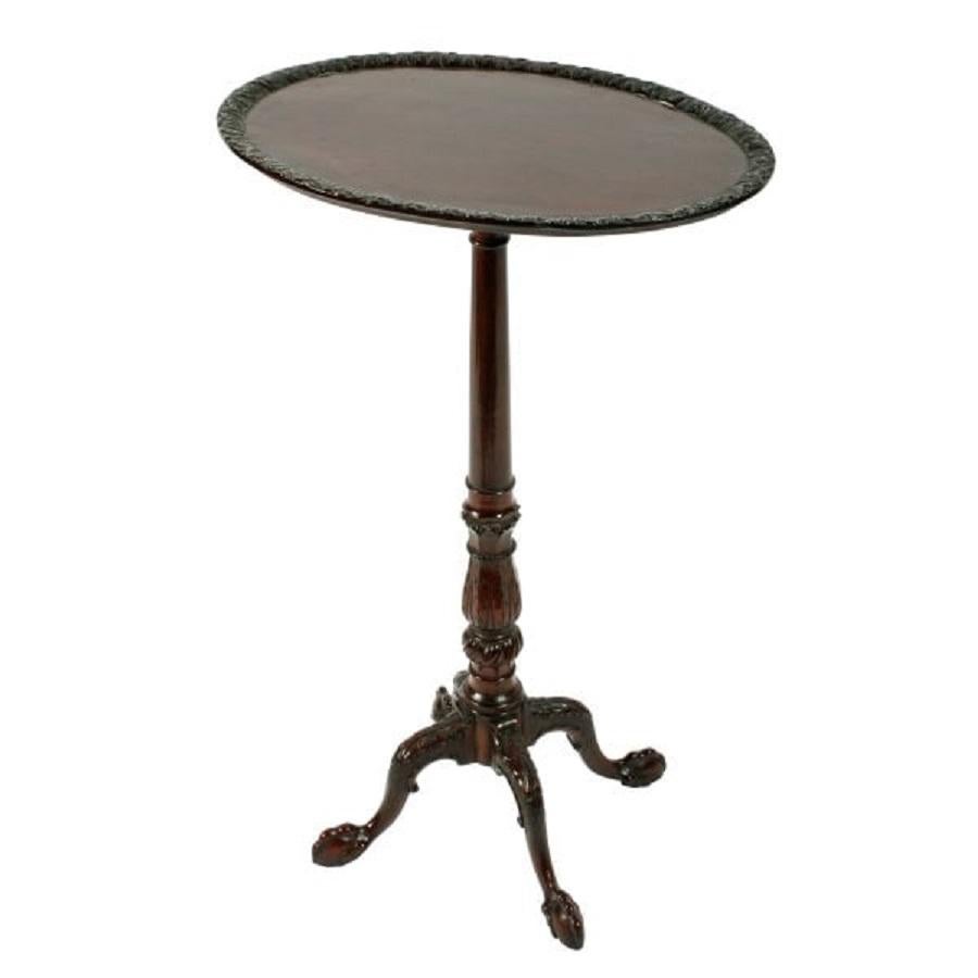 European Georgian Style Candle Stand, 20th Century For Sale