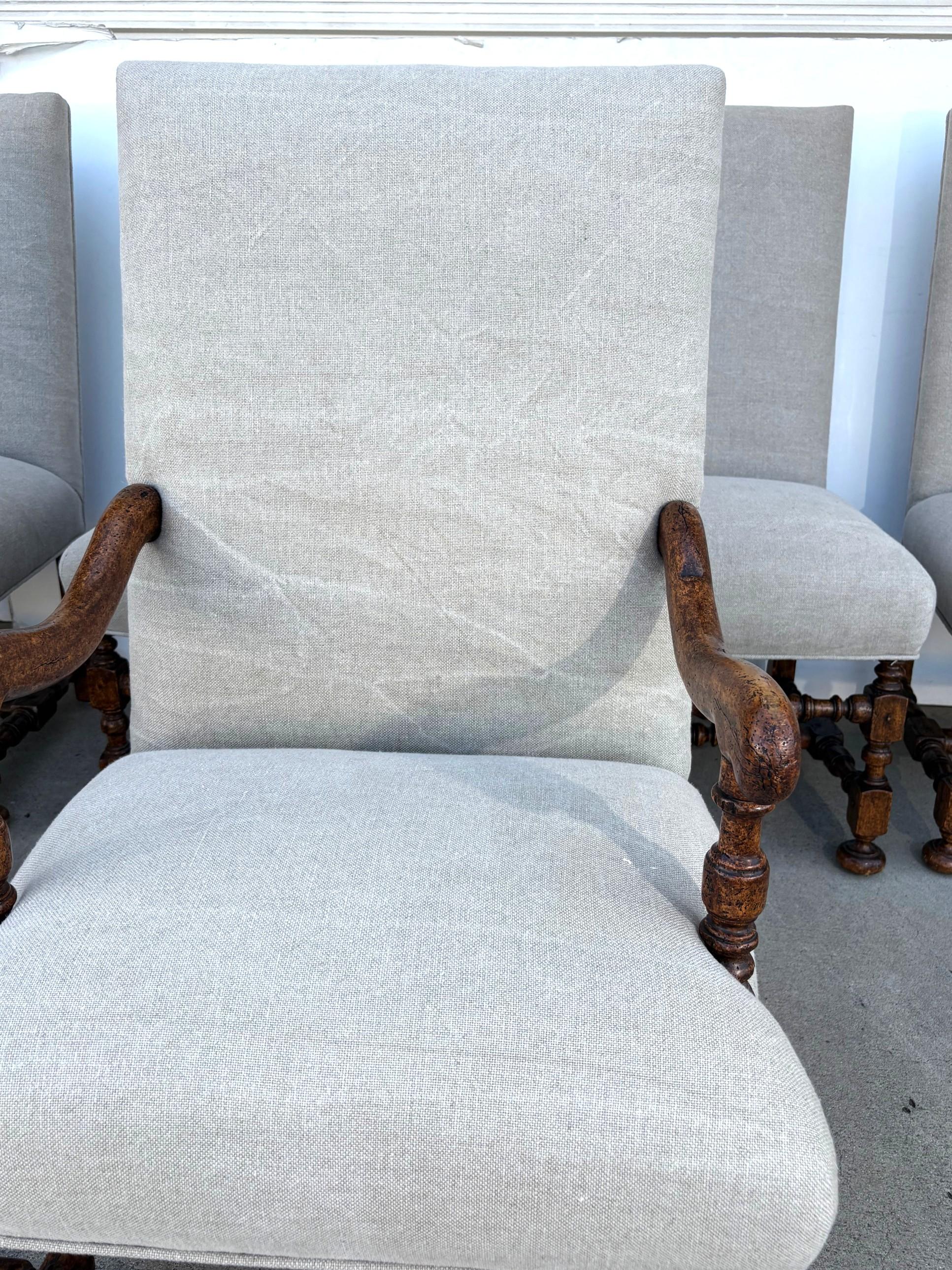 American Georgian Style Dining Chairs Set Of 8 For Sale