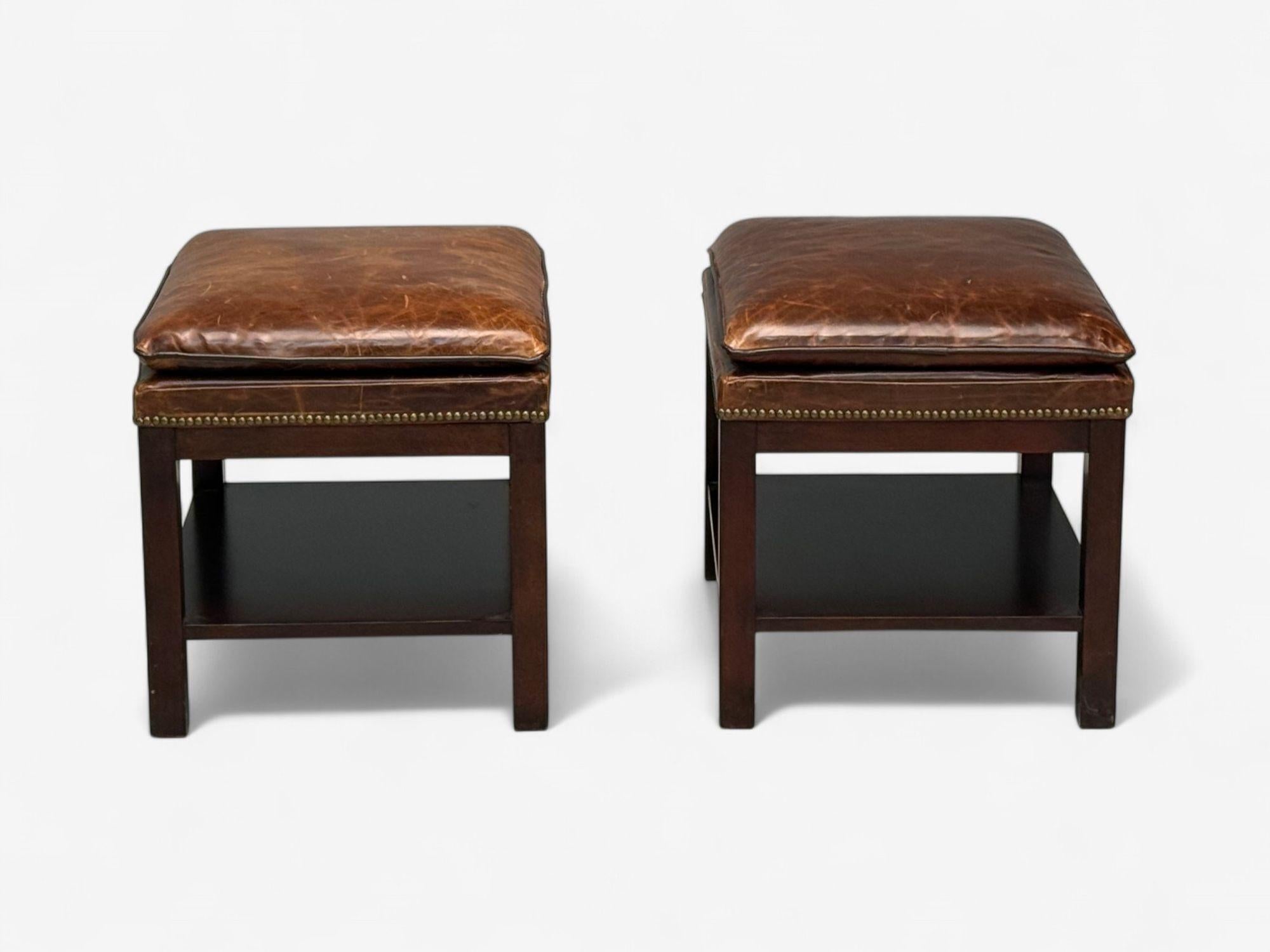 20th Century Georgian Style, Distressed Brown Leather, Mahogany, Ottomans, USA, 20th C. For Sale