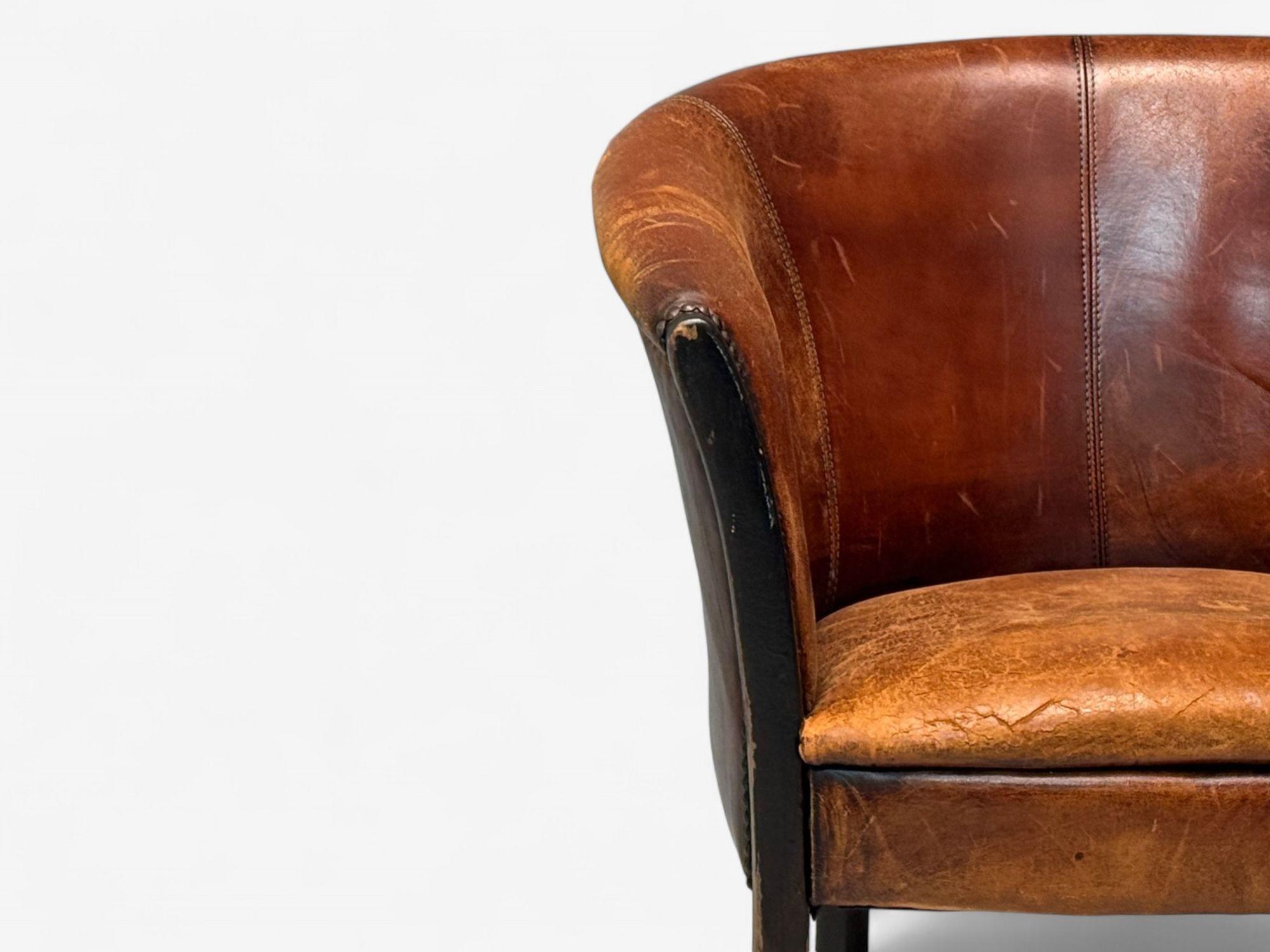 Georgianischer Stil, Braunes Leder, Gebeiztes Holz, Wannenstuhl, USA, 1960er im Angebot 4