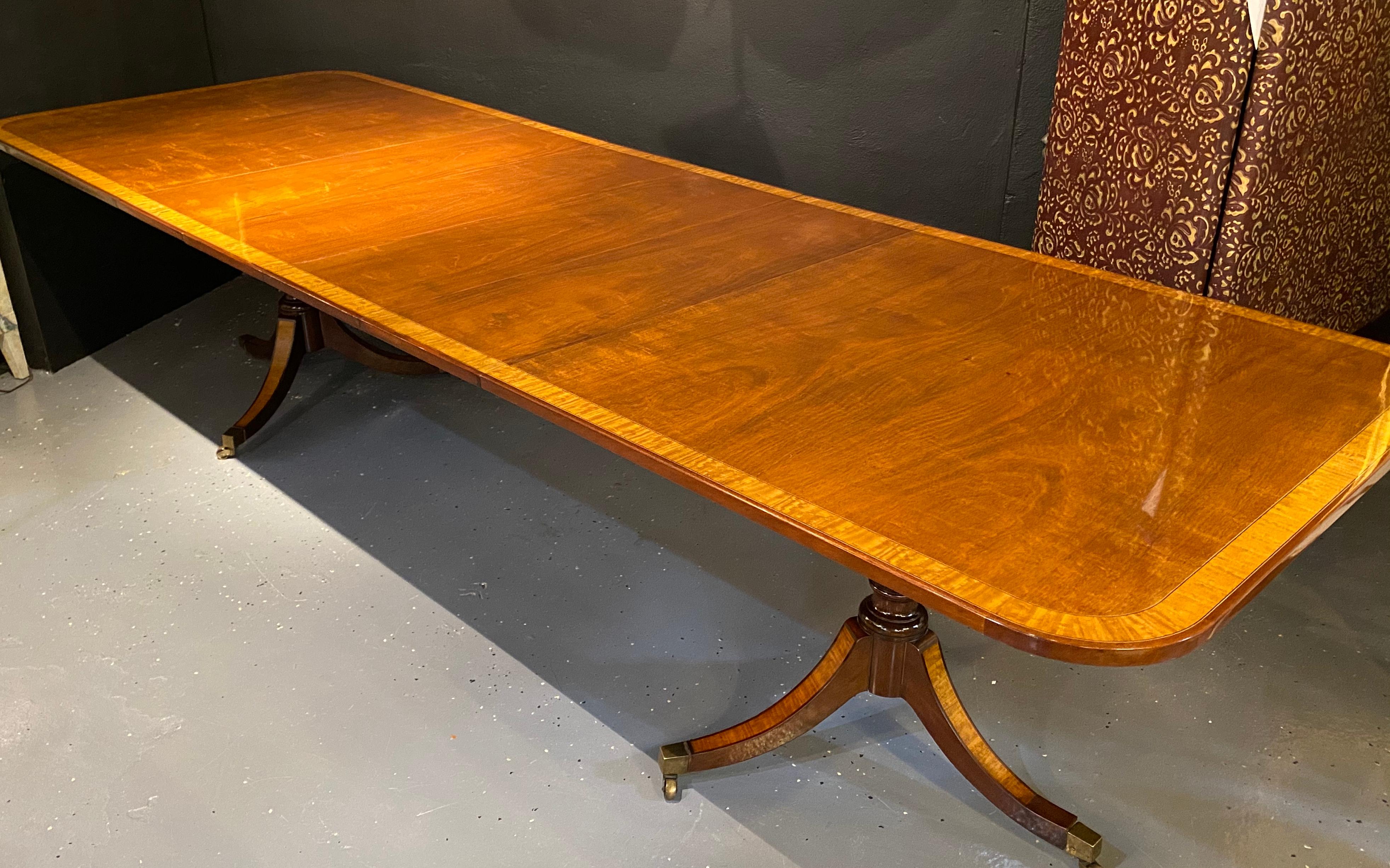 Mid-20th Century Georgian Style Double Pedestal Dining Room Table, Crotch Mahogany and Satinwood