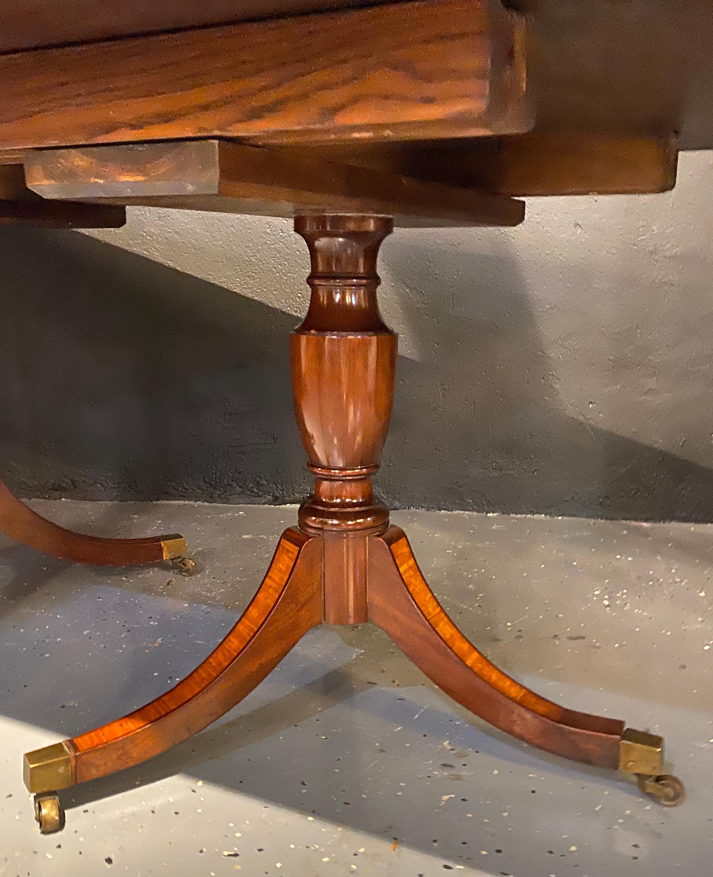 Georgian Style Double Pedestal Dining Room Table, Crotch Mahogany and Satinwood 5