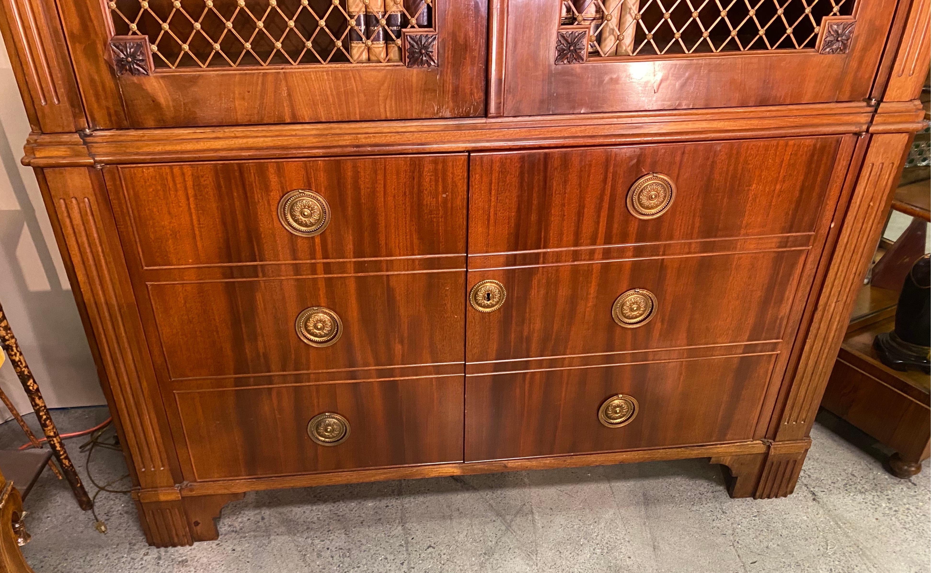 Georgian Style Dutch Mahogany Cabinet with Sliding Faux Book Safe In Good Condition For Sale In Charleston, SC