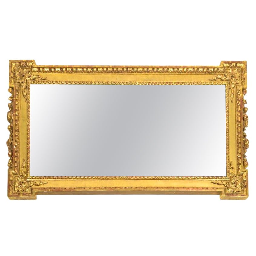 Miroir en bois doré de style géorgien