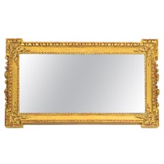 Miroir en bois doré de style géorgien