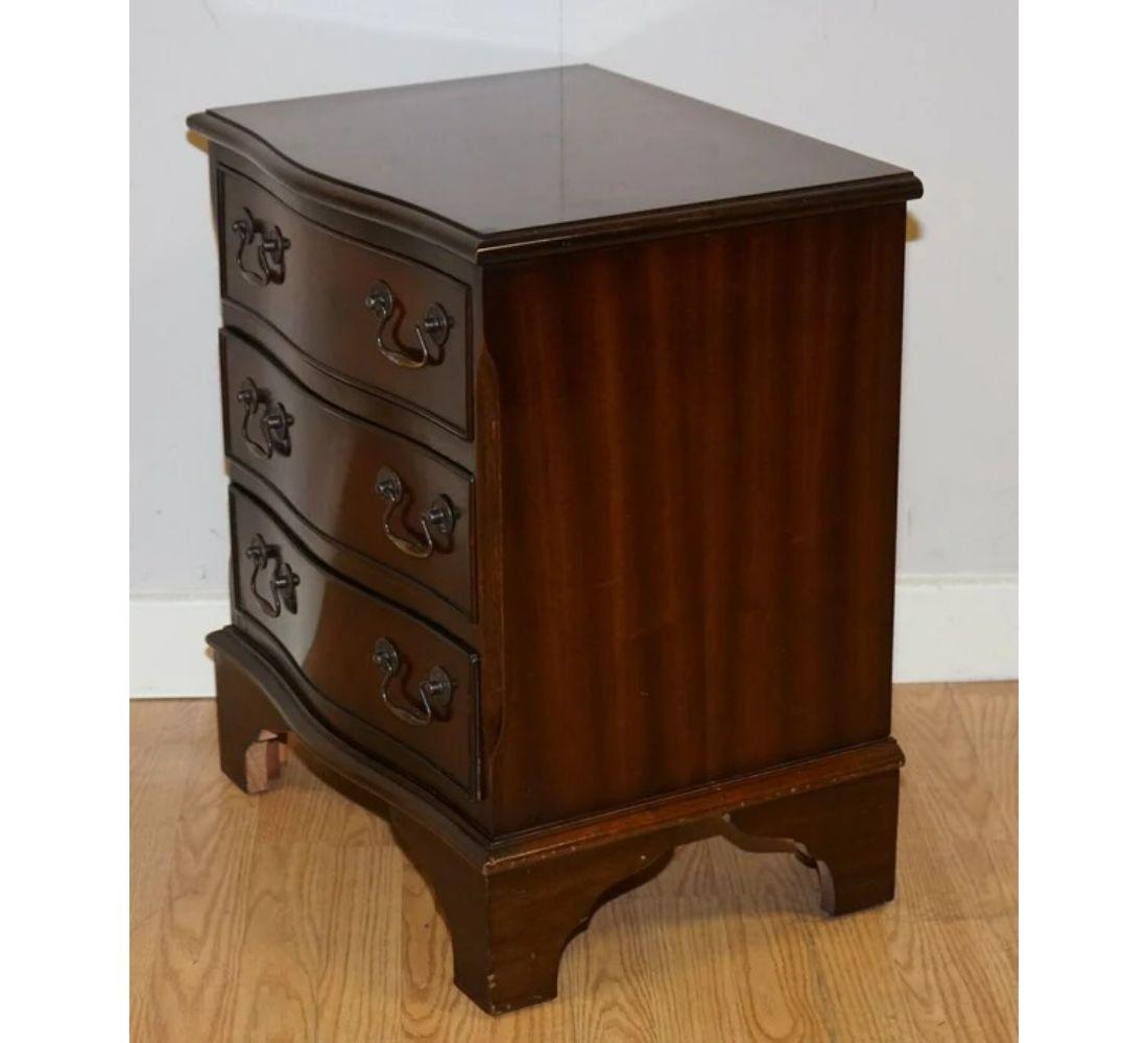 Georgian Style Hardwood Flame Chest of Drawers For Sale 2