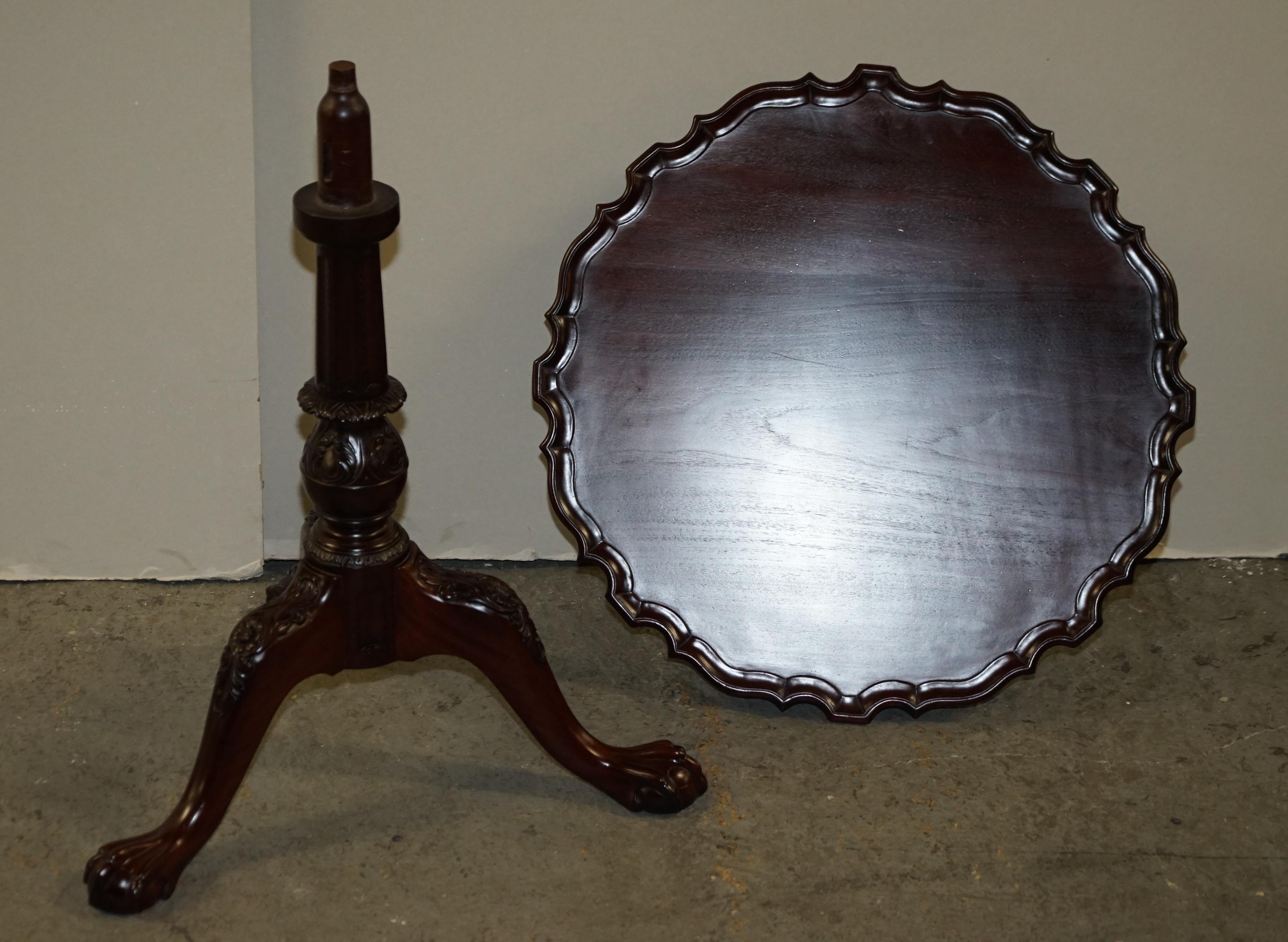 Georgian Style Hardwood Tilt Top Tripod Table With Claw & Ball Feet For Sale 15