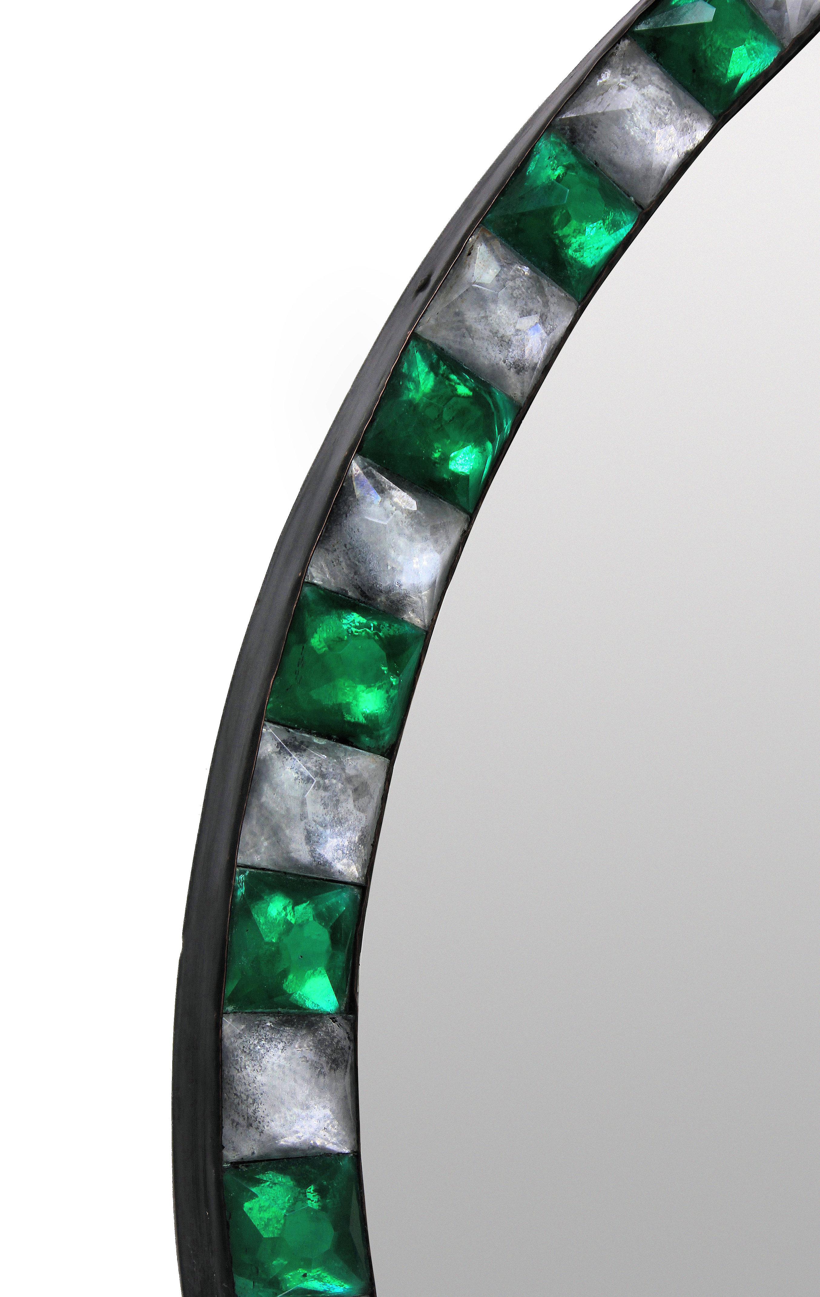 Irische Spiegel im georgianischen Stil mit facettierter Bordüre aus Smaragdglas und Bergkristall im Zustand „Gut“ im Angebot in London, GB
