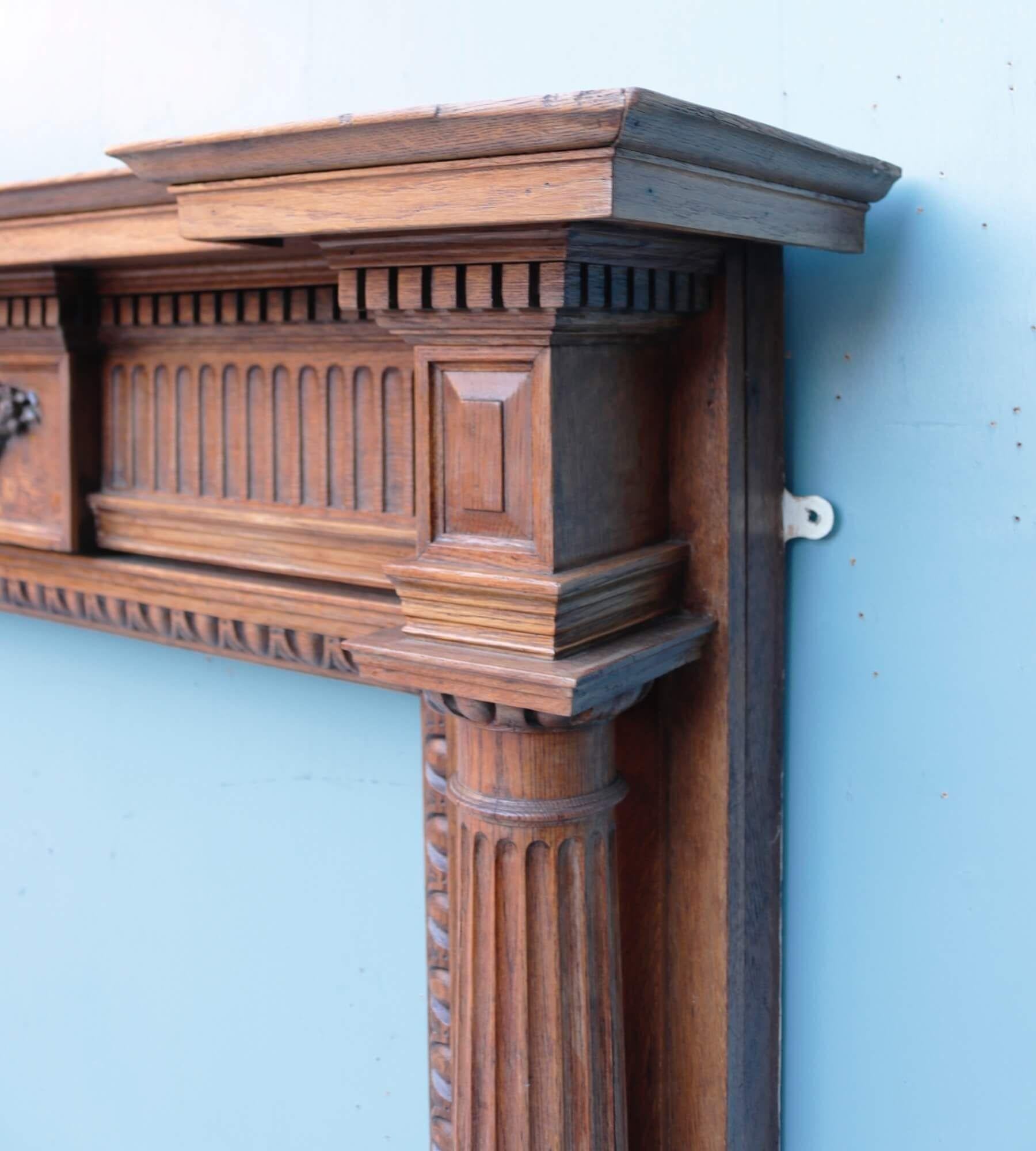 Georgian Style Late 19th Century Carved Oak Fire Mantel For Sale 1