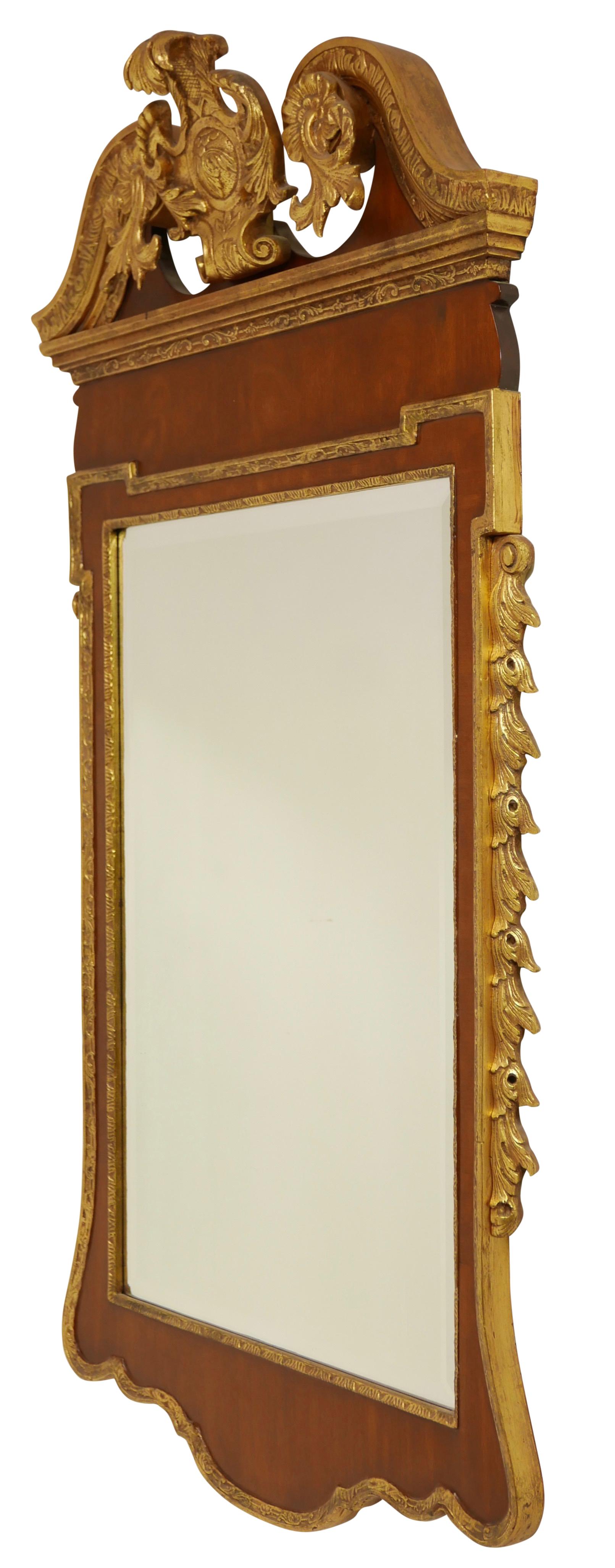 Georgian Style Mahogany and Giltwood Mirror For Sale 4