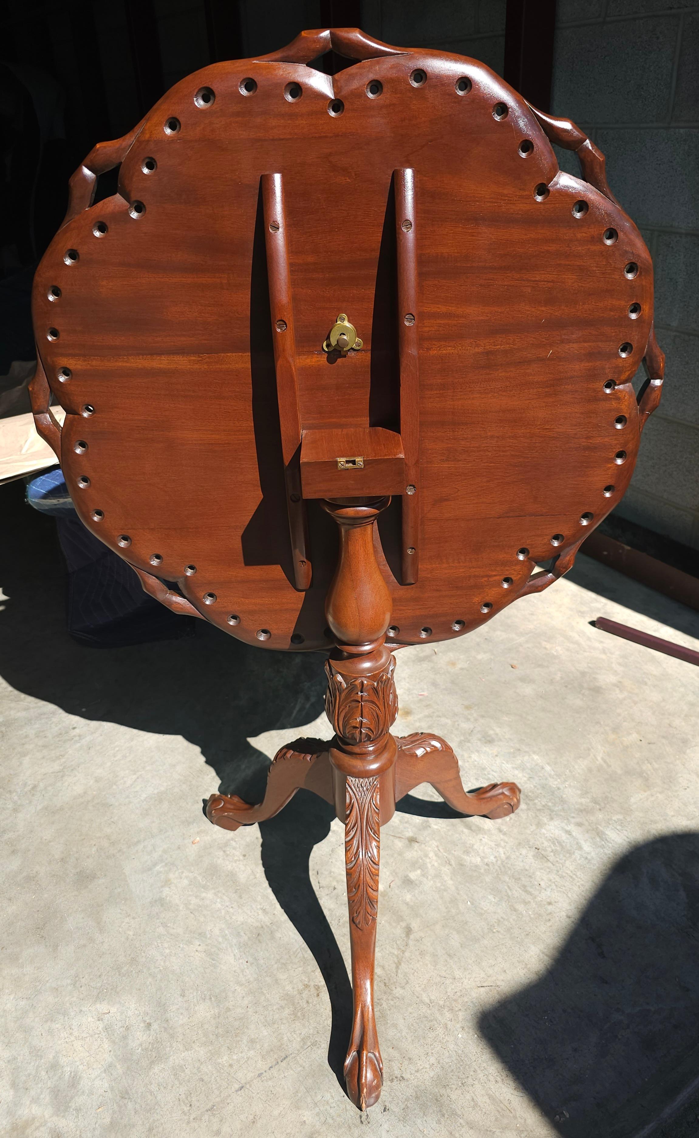 Georgian Style Mahogany Carved Galleried Tilt Top Tea Table For Sale 3