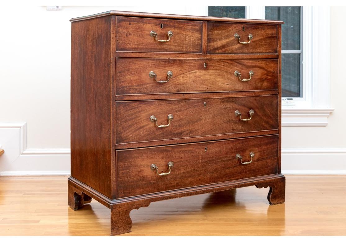 Georgian Style Mahagoni Kommode für Restaurierung im Angebot 1