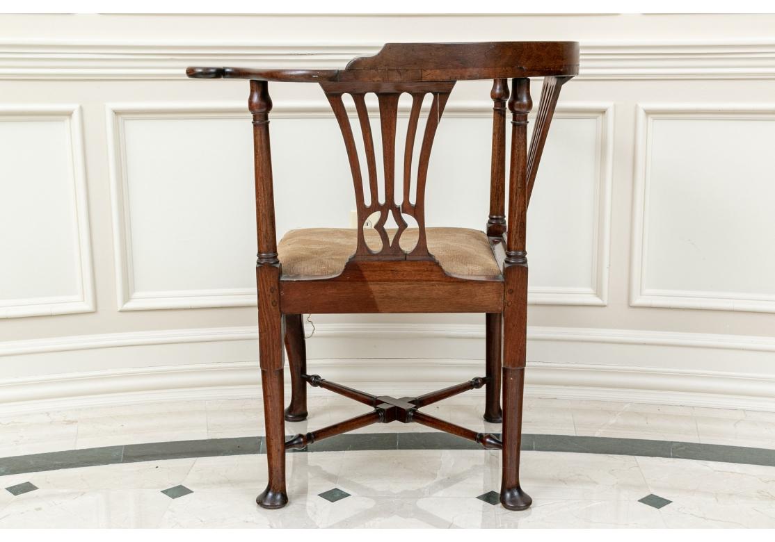 Georgian Style Mahogany Corner Chair For Sale 5