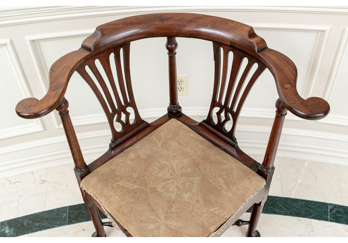 Carved Georgian Style Mahogany Corner Chair For Sale