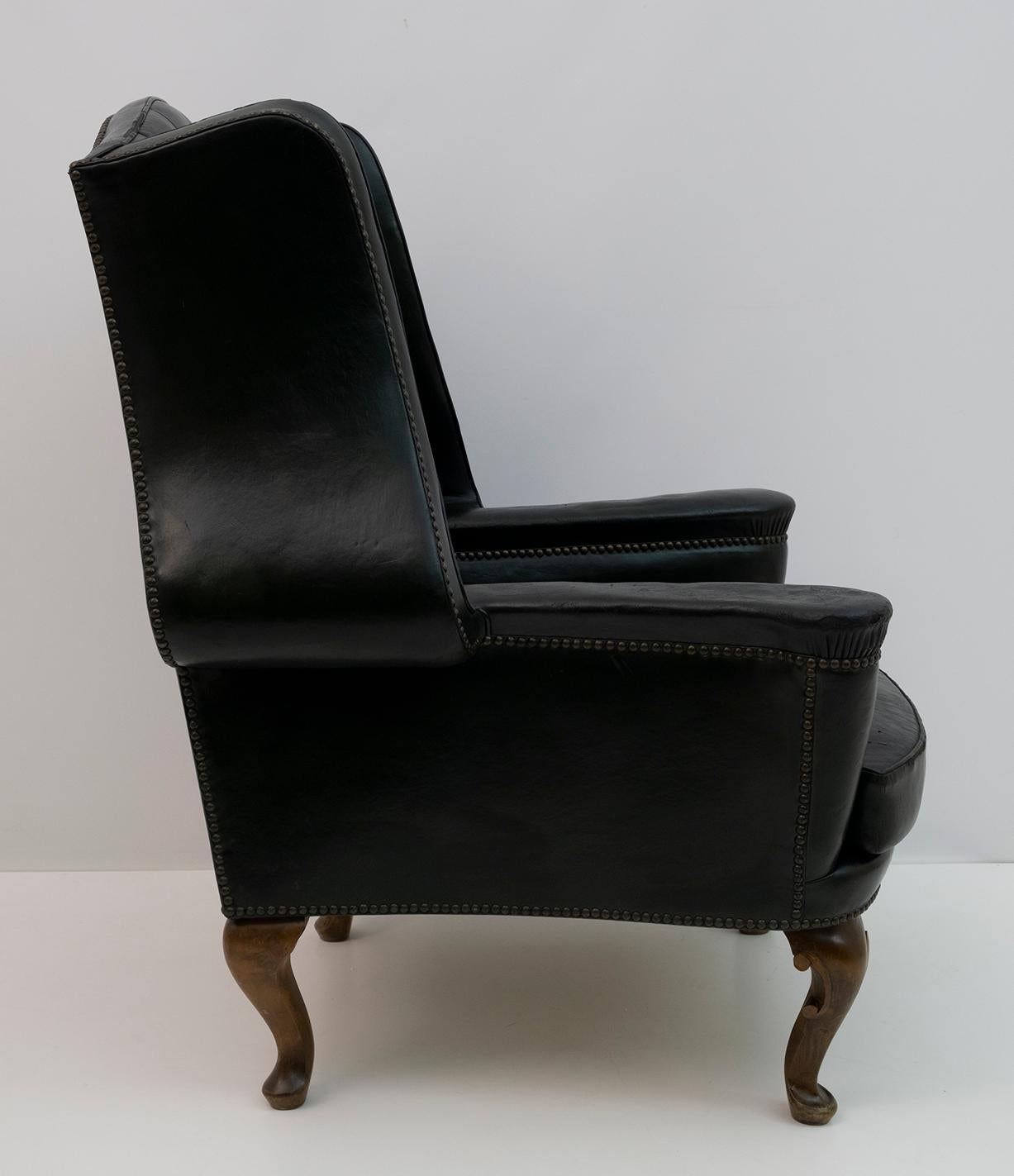 Hand-Crafted Georgian Style Rare Original Chesterfield Leather Armchair, 1950s For Sale