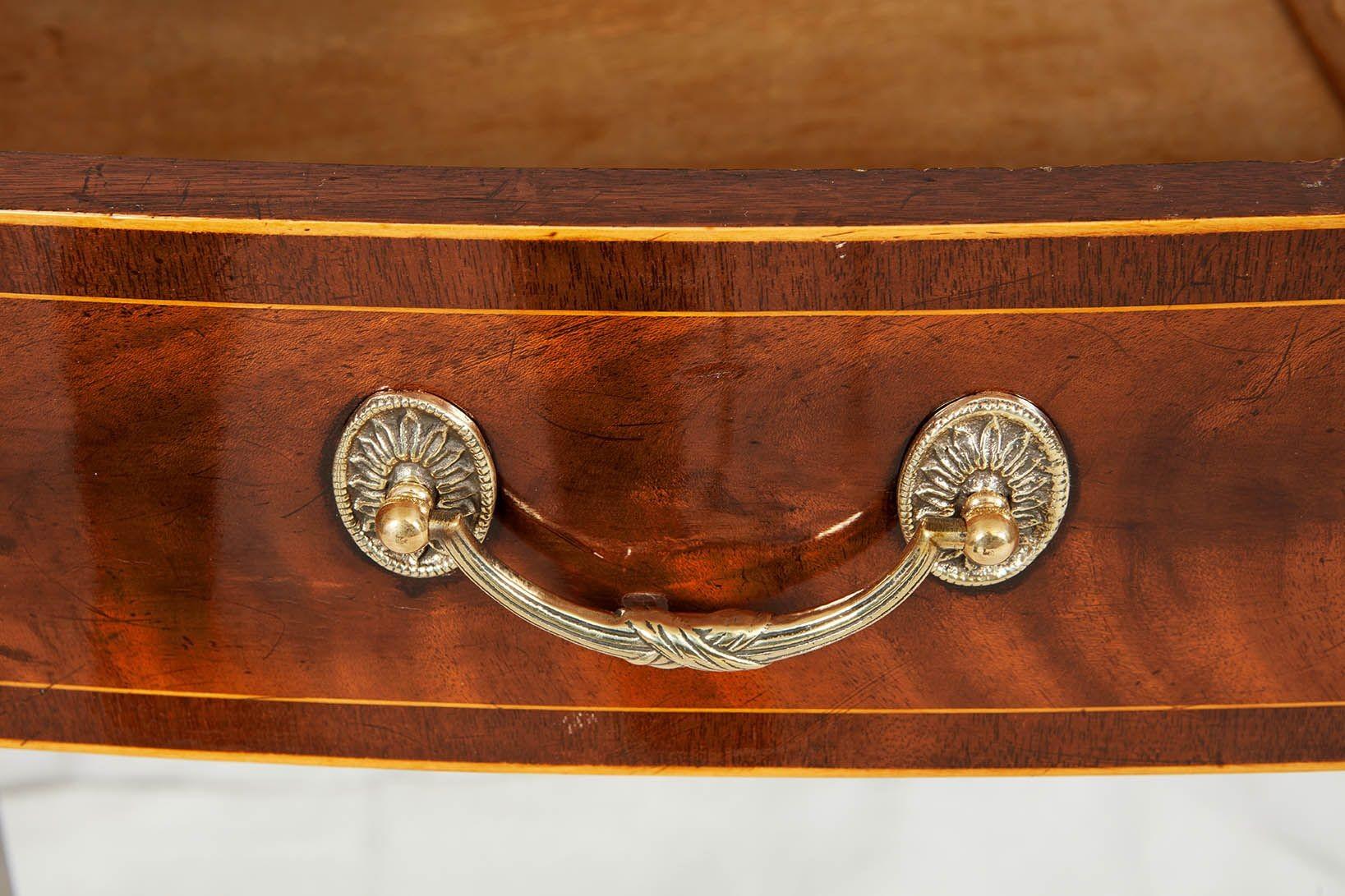Early 20th Century Georgian Style Serving Table