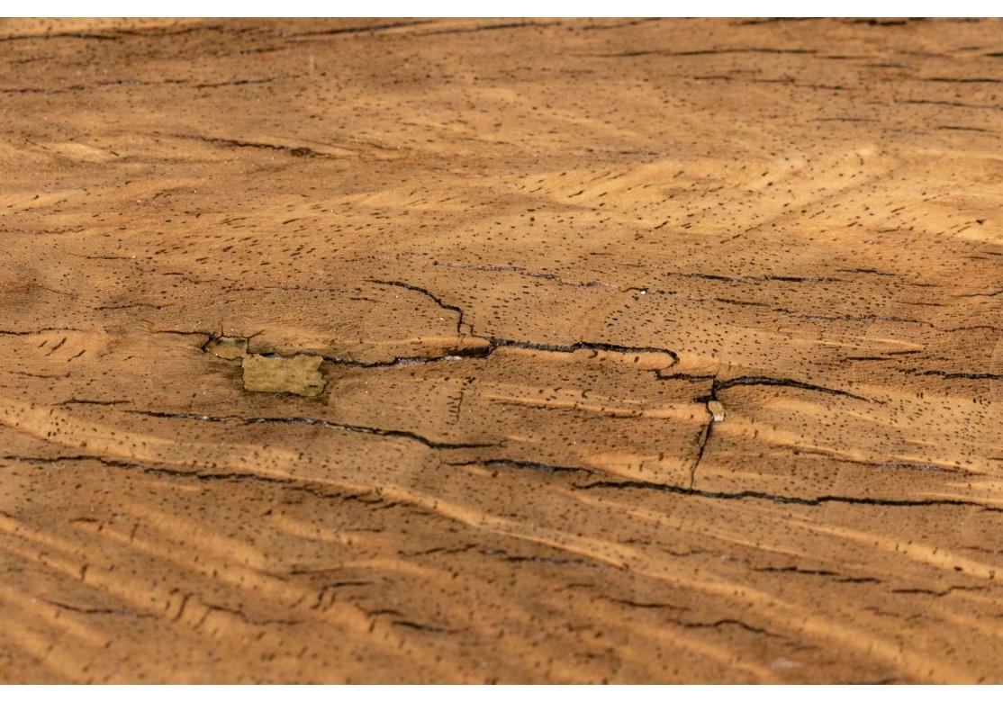 Beistelltisch im georgischen Stil (Holz) im Angebot