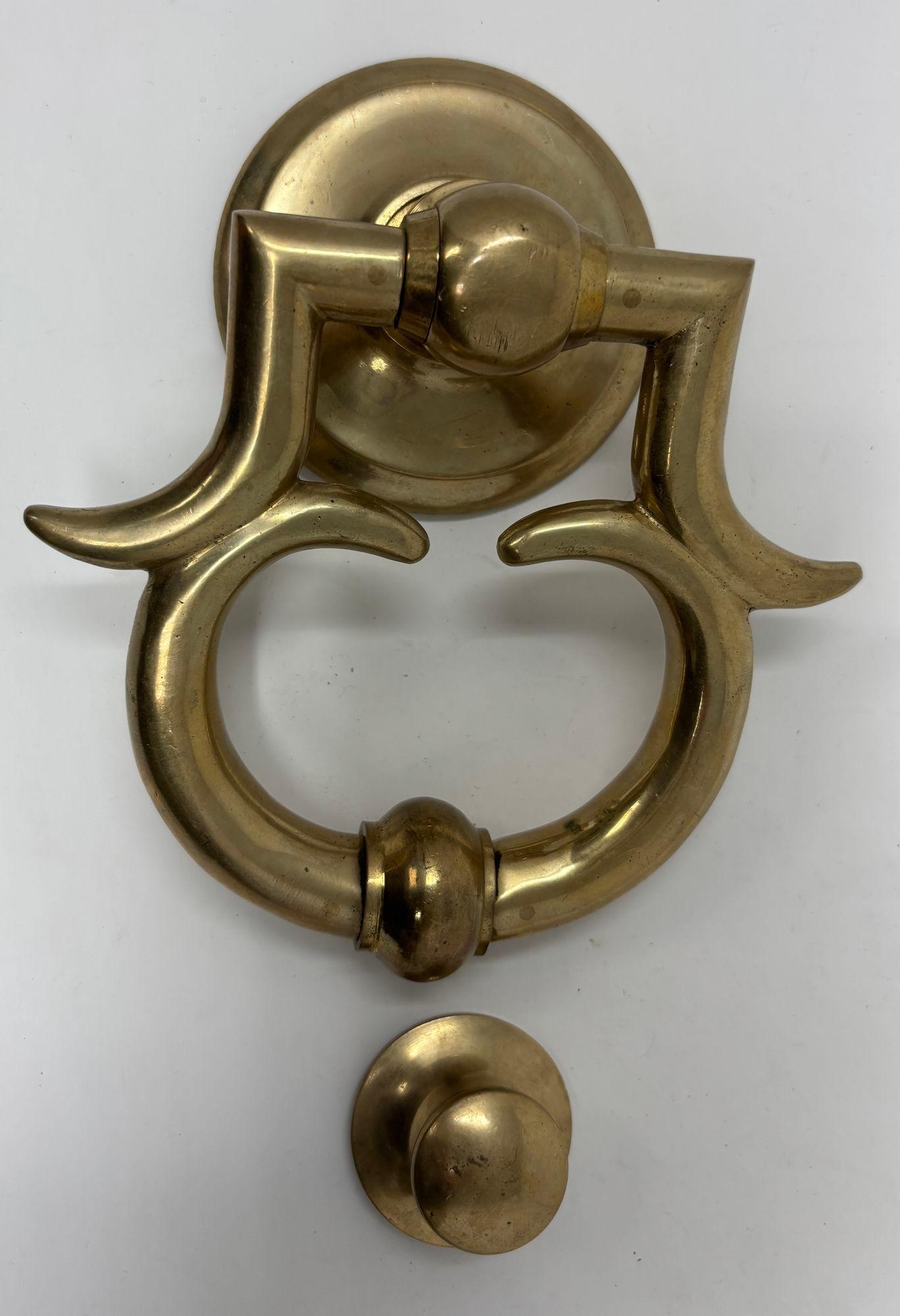 Inglese Battente per porta in ottone massiccio lucidato in stile georgiano del 1940 in vendita