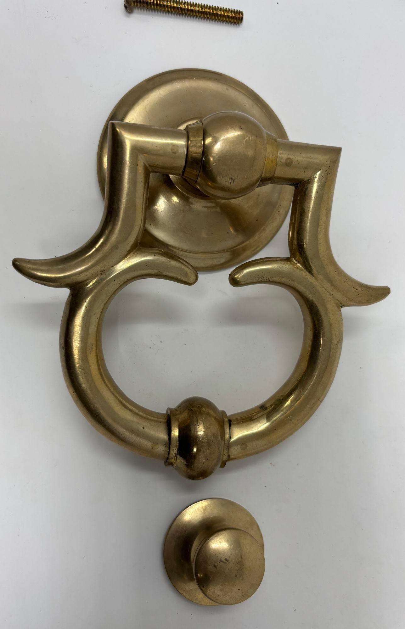 Calco Battente per porta in ottone massiccio lucidato in stile georgiano del 1940 in vendita