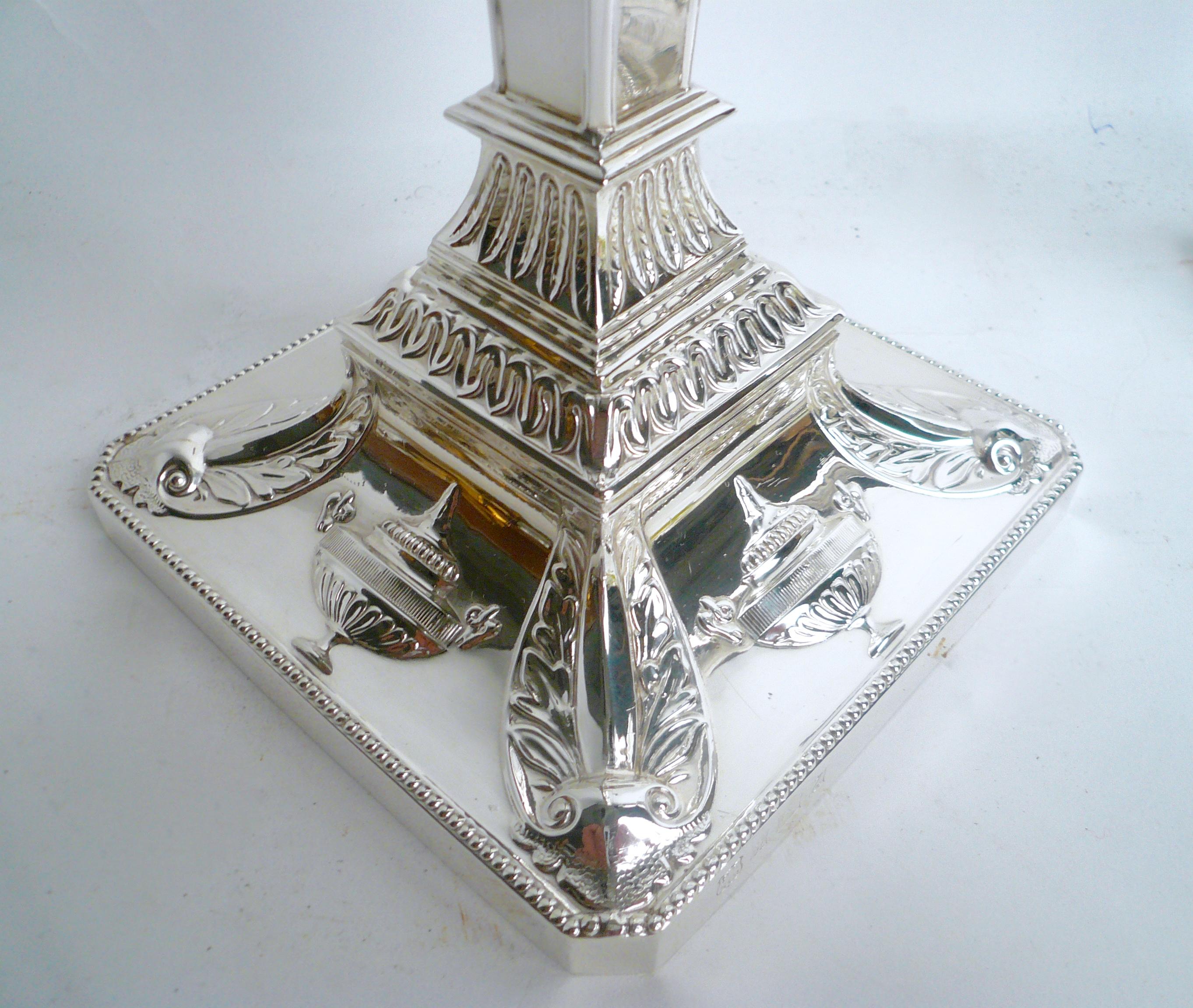 Georgian Style Sterling Silver Candlesticks by Walker and Hall In Good Condition In Pittsburgh, PA