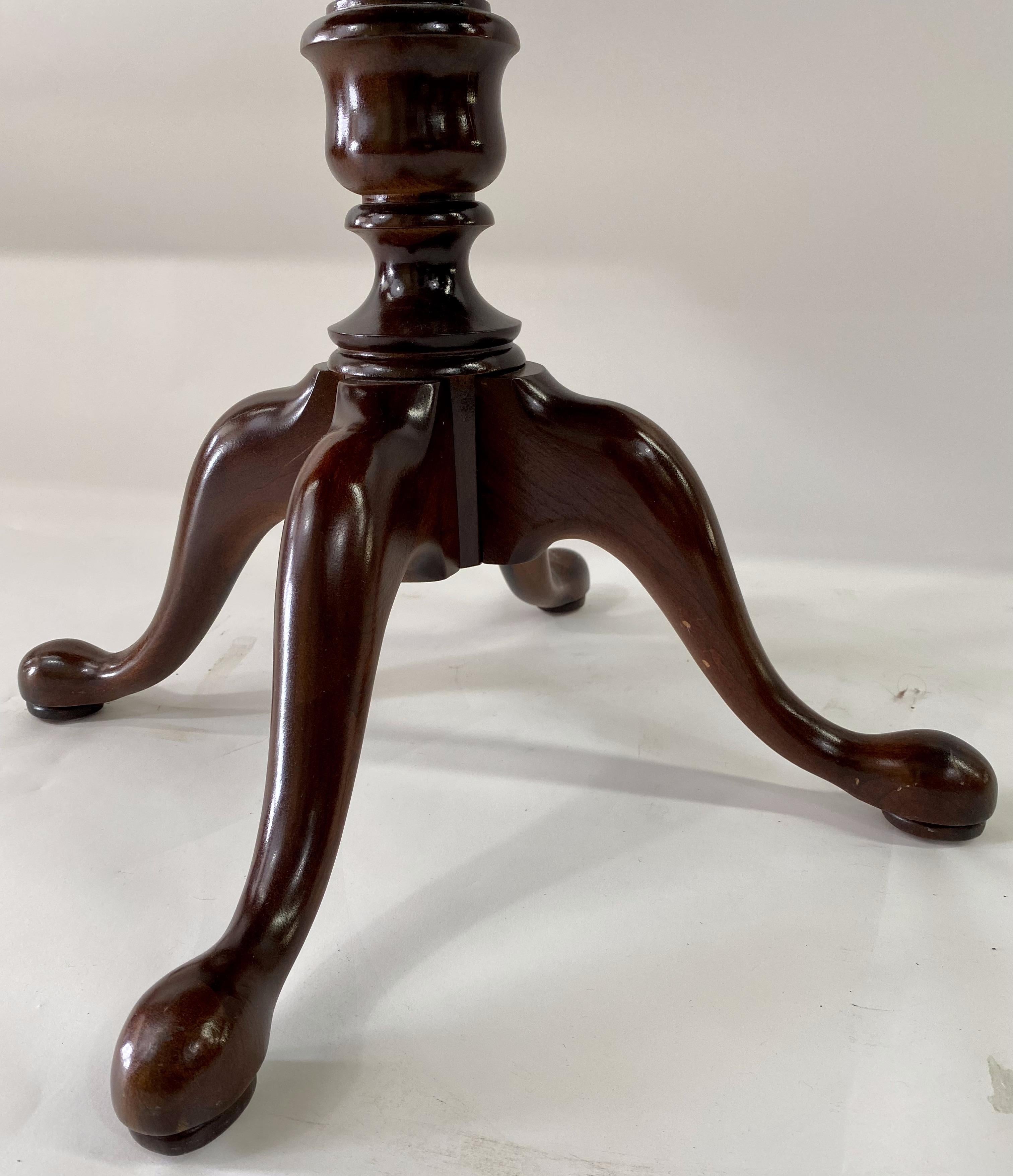 Georgian Style Tri-Leg Mahogany Gueridon, Side or End Table For Sale 8