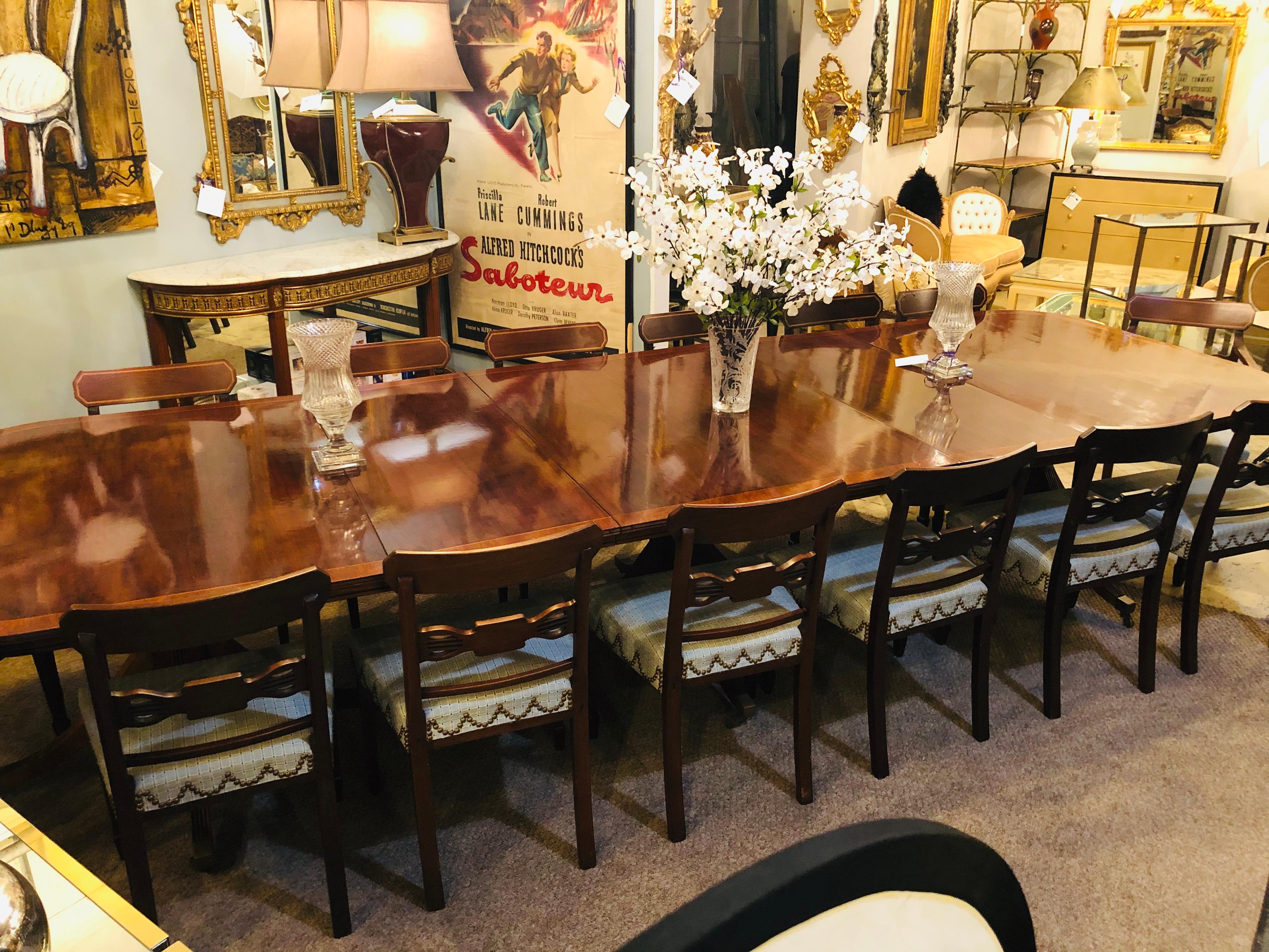 Georgian Style Triple Pedestal Dining Room Table. Flame Mahogany & Satinwood  3