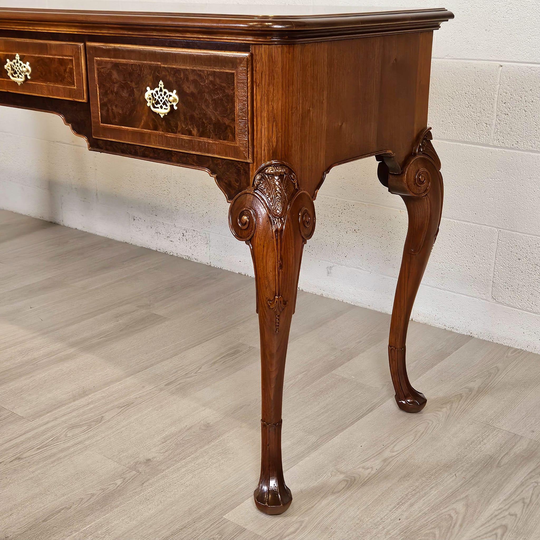 Georgian Style Walnut Server Sideboard, Walnut with Burr Walnut Panels For Sale 1