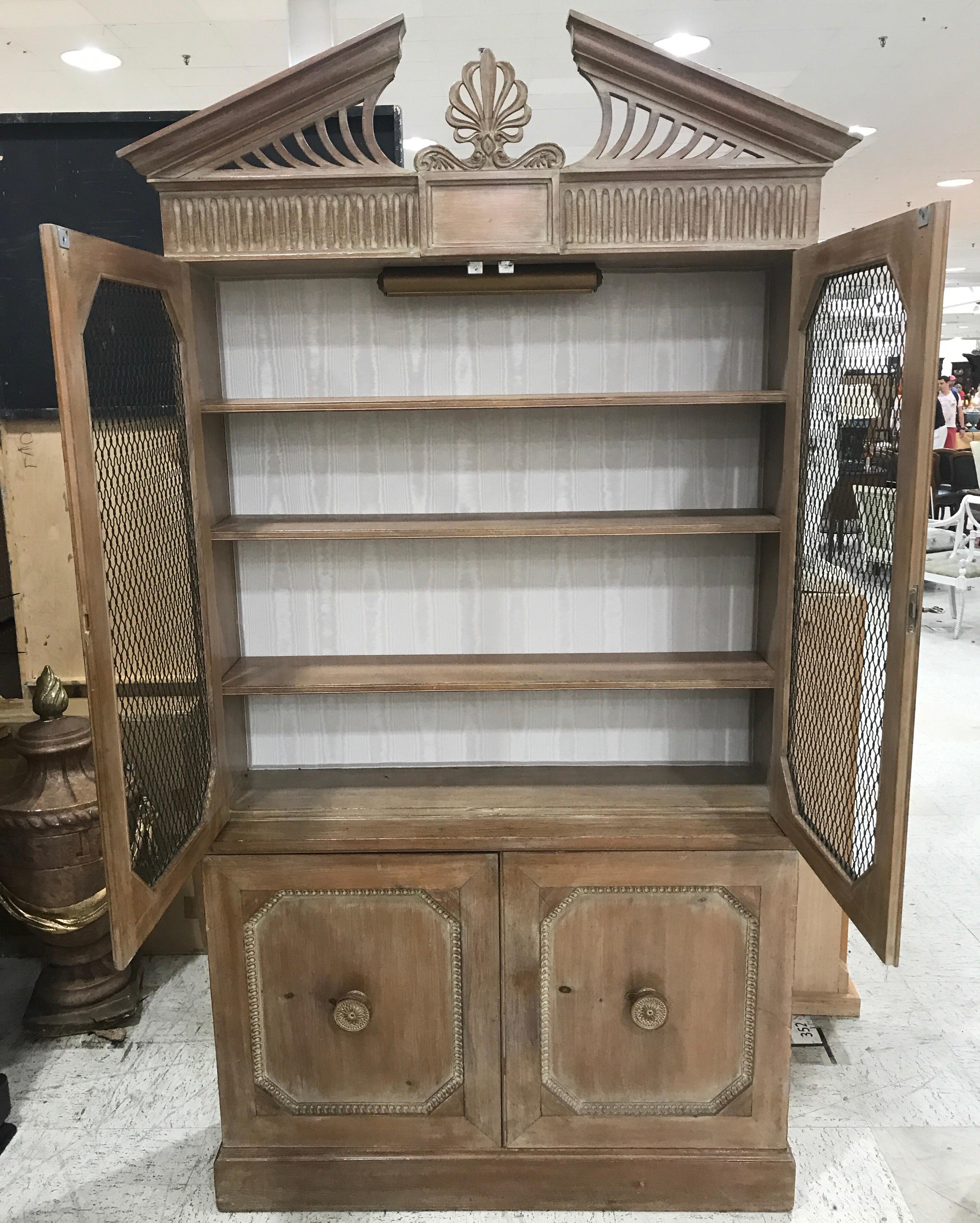 Georgian Style White Washed Pine Bookcase or Breakfront In Good Condition In Atlanta, GA
