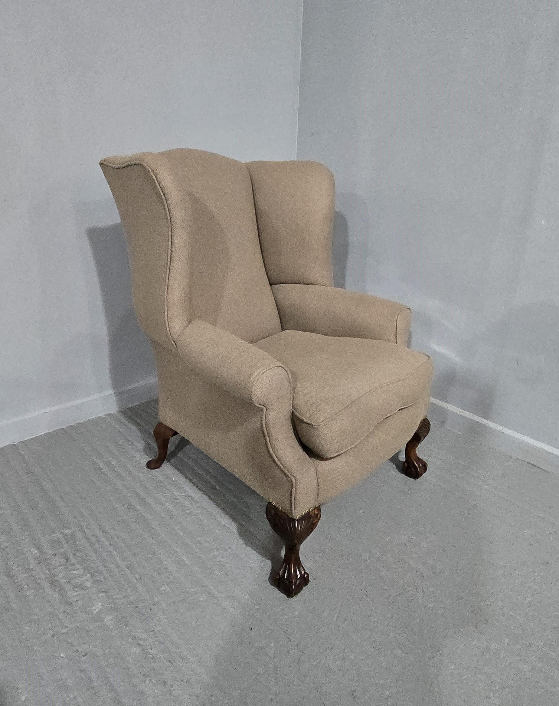 Georgian Style Ohrensessel (20. Jahrhundert) im Angebot